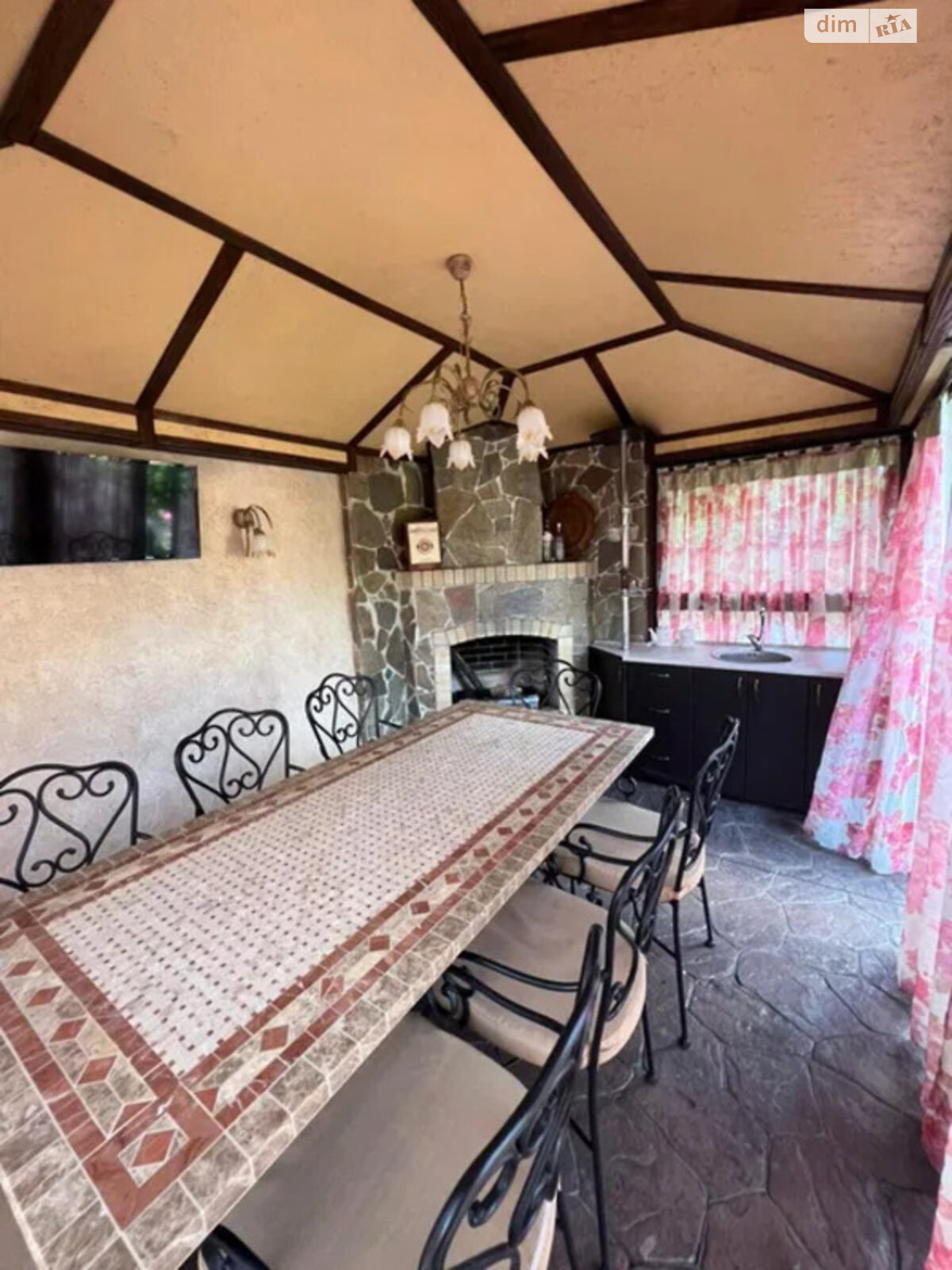 трехэтажный дом с гаражом, 363 кв. м, кирпич. Продажа в Горишних Плавнях фото 1