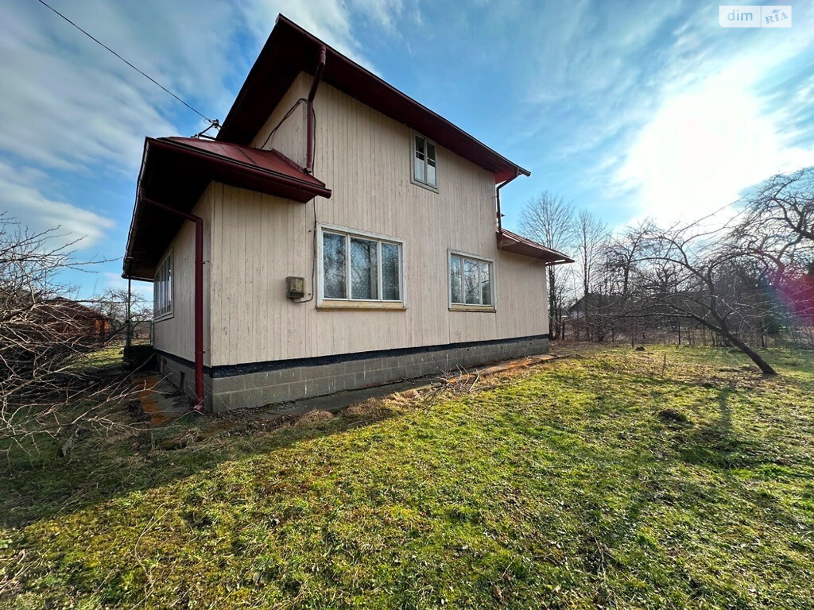 двухэтажный дом с балконом, 180 кв. м, дерево и кирпич. Продажа в Горном фото 1