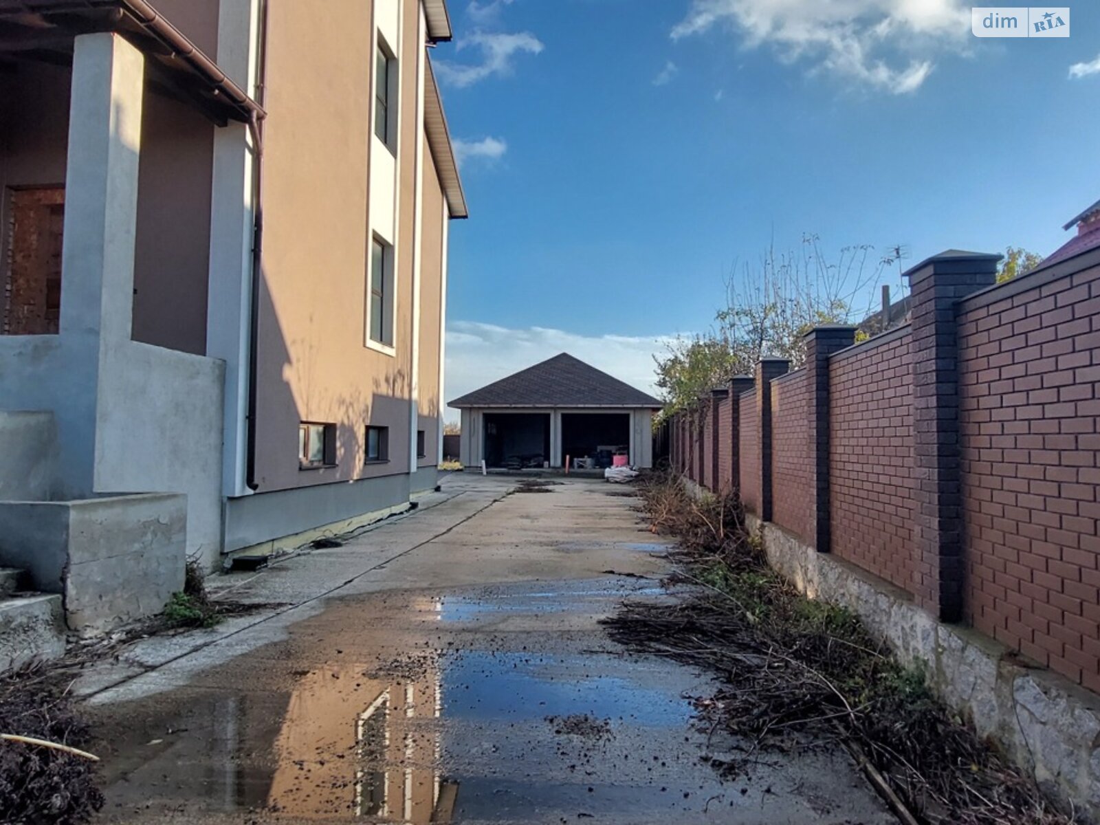 триповерховий будинок з мансардою, 527.76 кв. м, цегла. Продаж в Городоцький фото 1