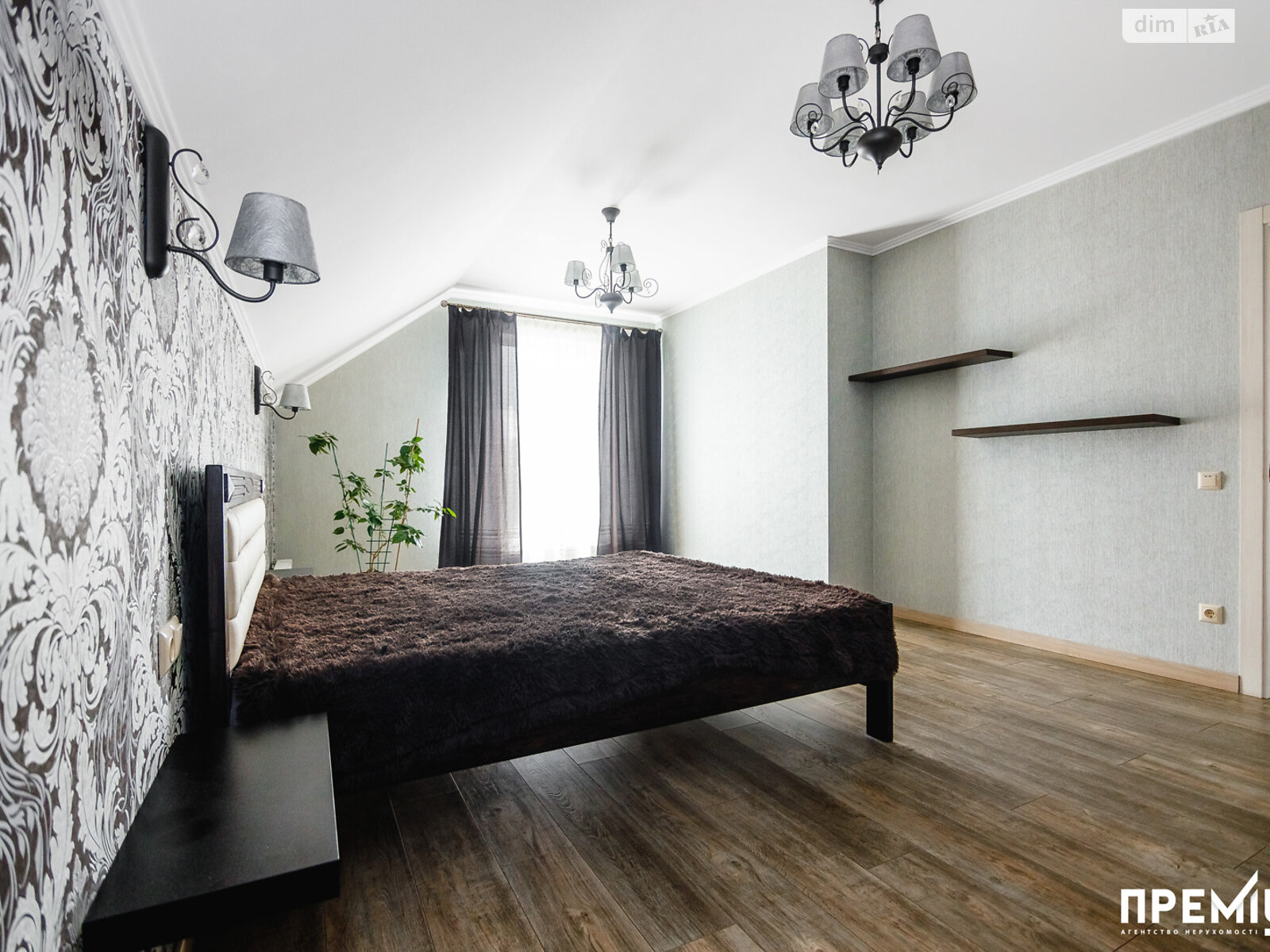 двоповерховий будинок з опаленням, 150 кв. м, цегла. Продаж у Городищі фото 1 двоповерховий будинок з опаленням, 150 кв. м, цегла. Продаж у Городищі фото 1