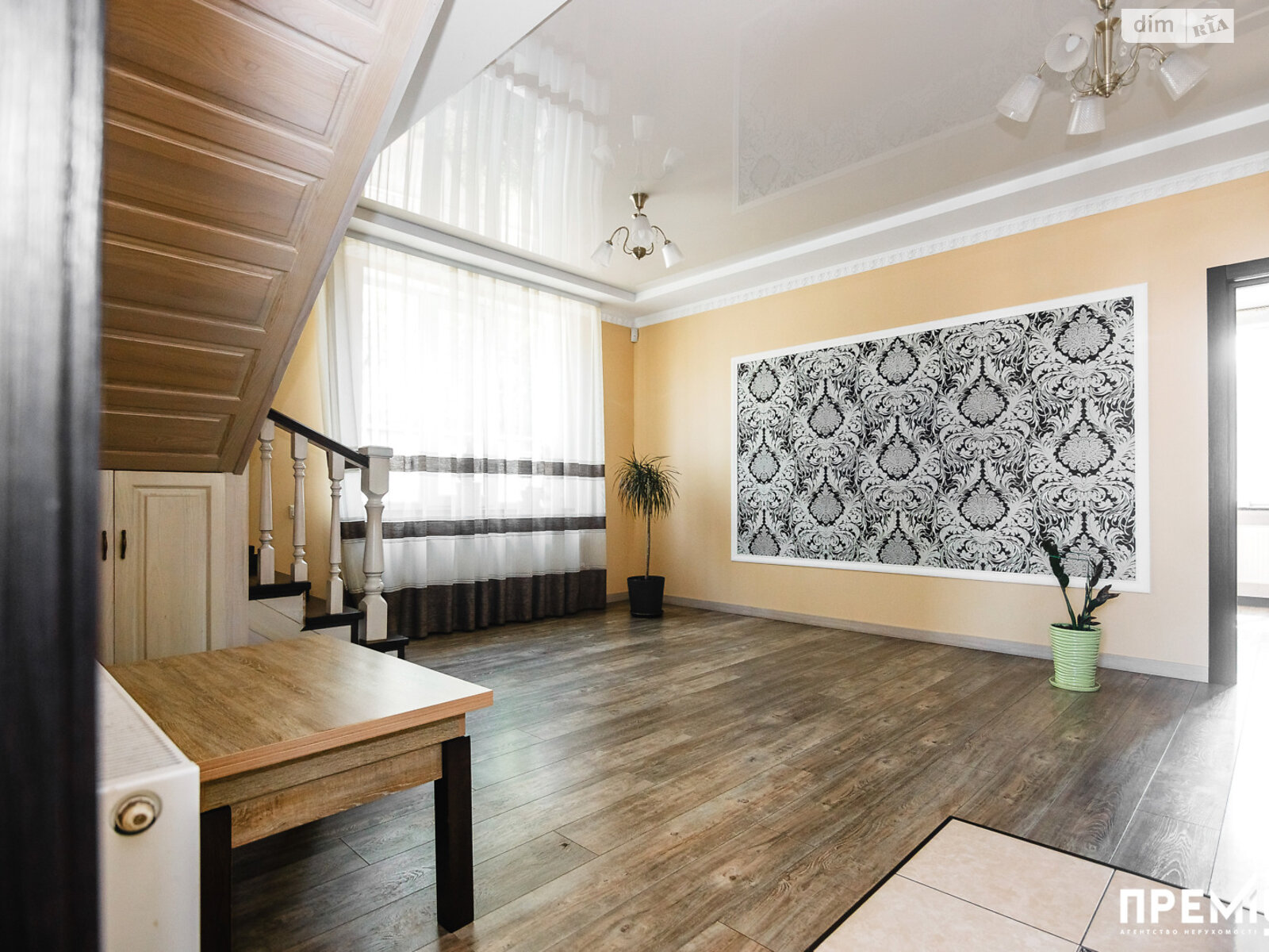 двоповерховий будинок з опаленням, 150 кв. м, цегла. Продаж у Городищі фото 1 двоповерховий будинок з опаленням, 150 кв. м, цегла. Продаж у Городищі фото 1