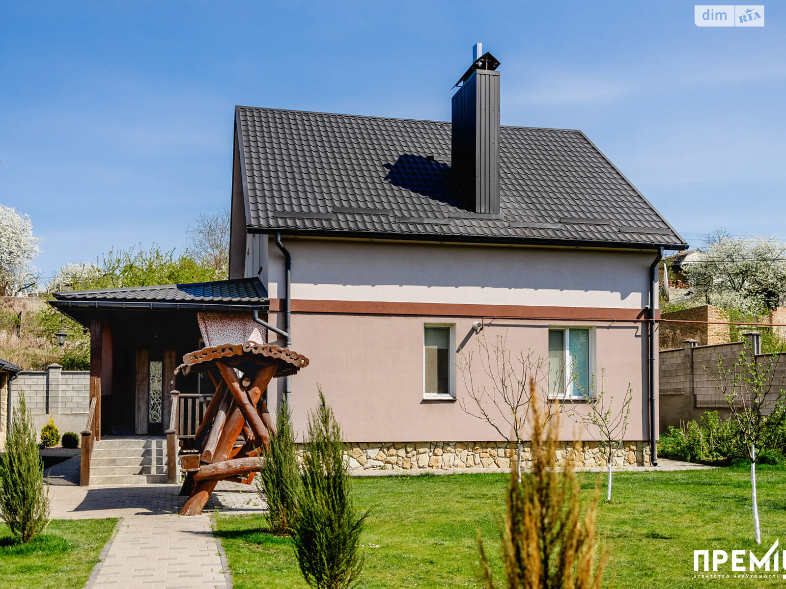 двоповерховий будинок з опаленням, 150 кв. м, цегла. Продаж у Городищі фото 1 двоповерховий будинок з опаленням, 150 кв. м, цегла. Продаж у Городищі фото 1