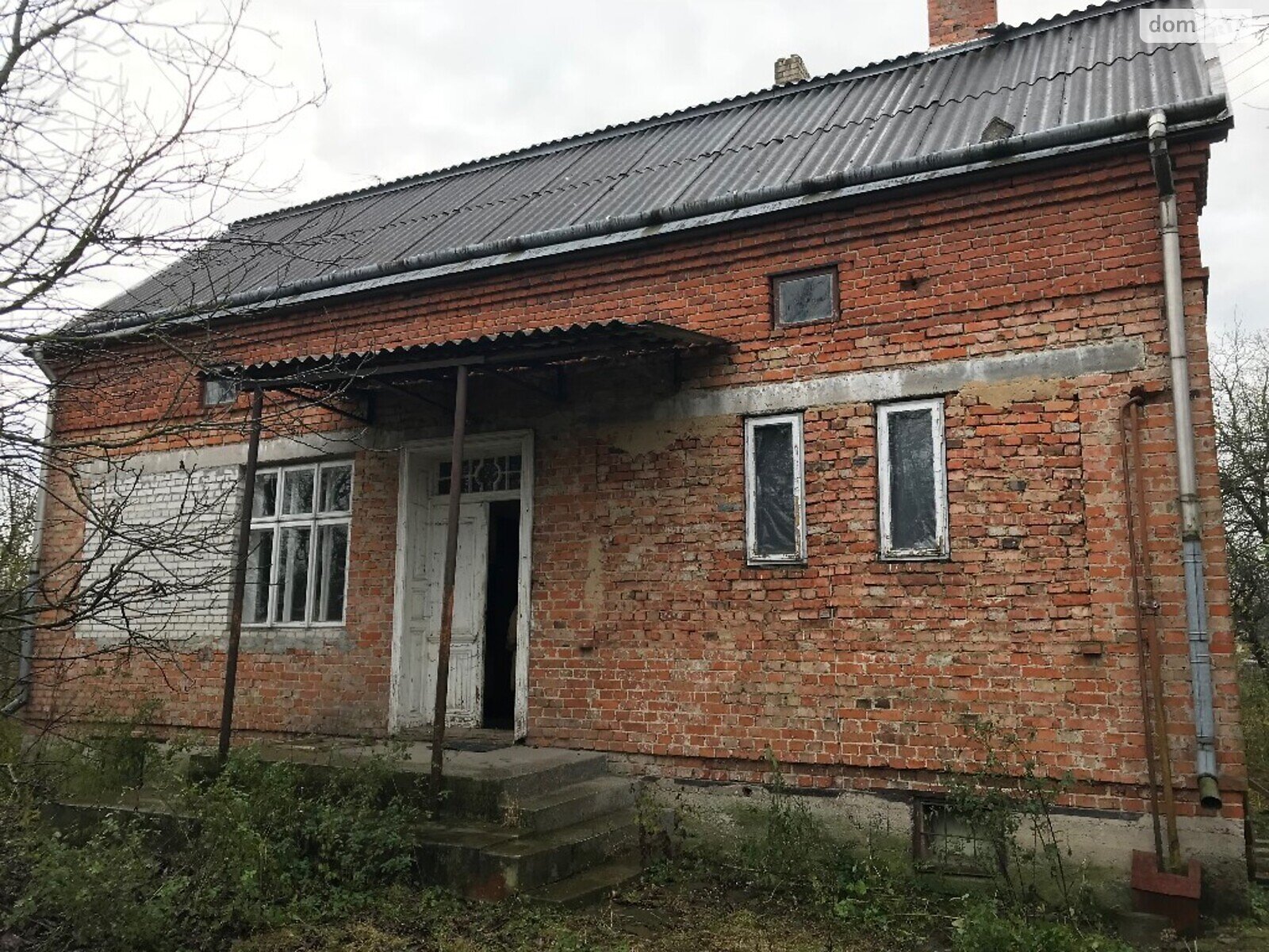 двоповерховий будинок з гаражем, 124.6 кв. м, кирпич. Продаж у Комарному фото 1