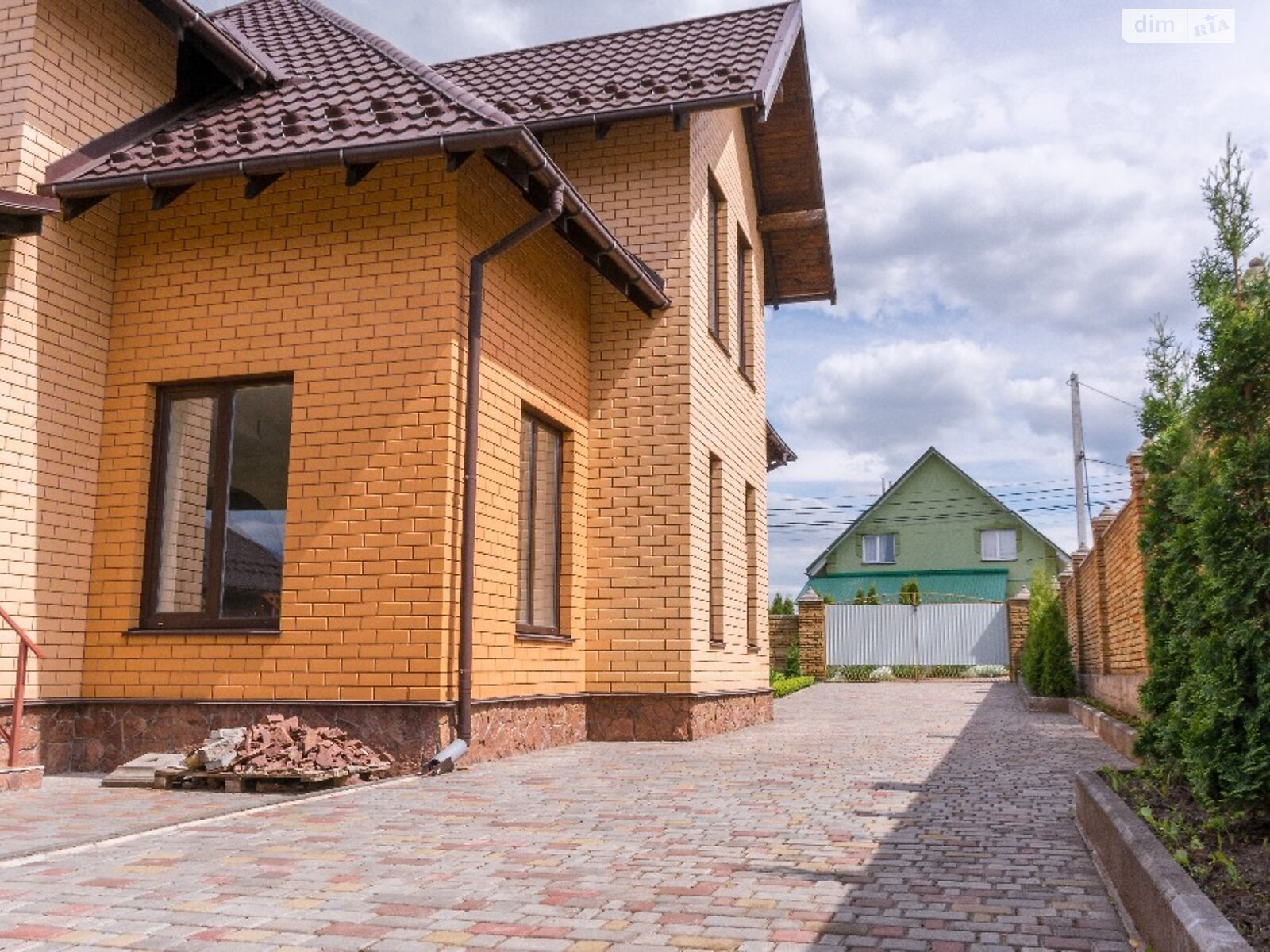 двоповерховий будинок з ремонтом, 172 кв. м, цегла. Продаж у Городку фото 1