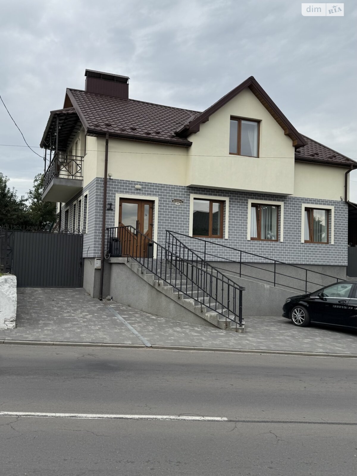 двоповерховий будинок, 180 кв. м, цегла. Продаж у Горохові фото 1