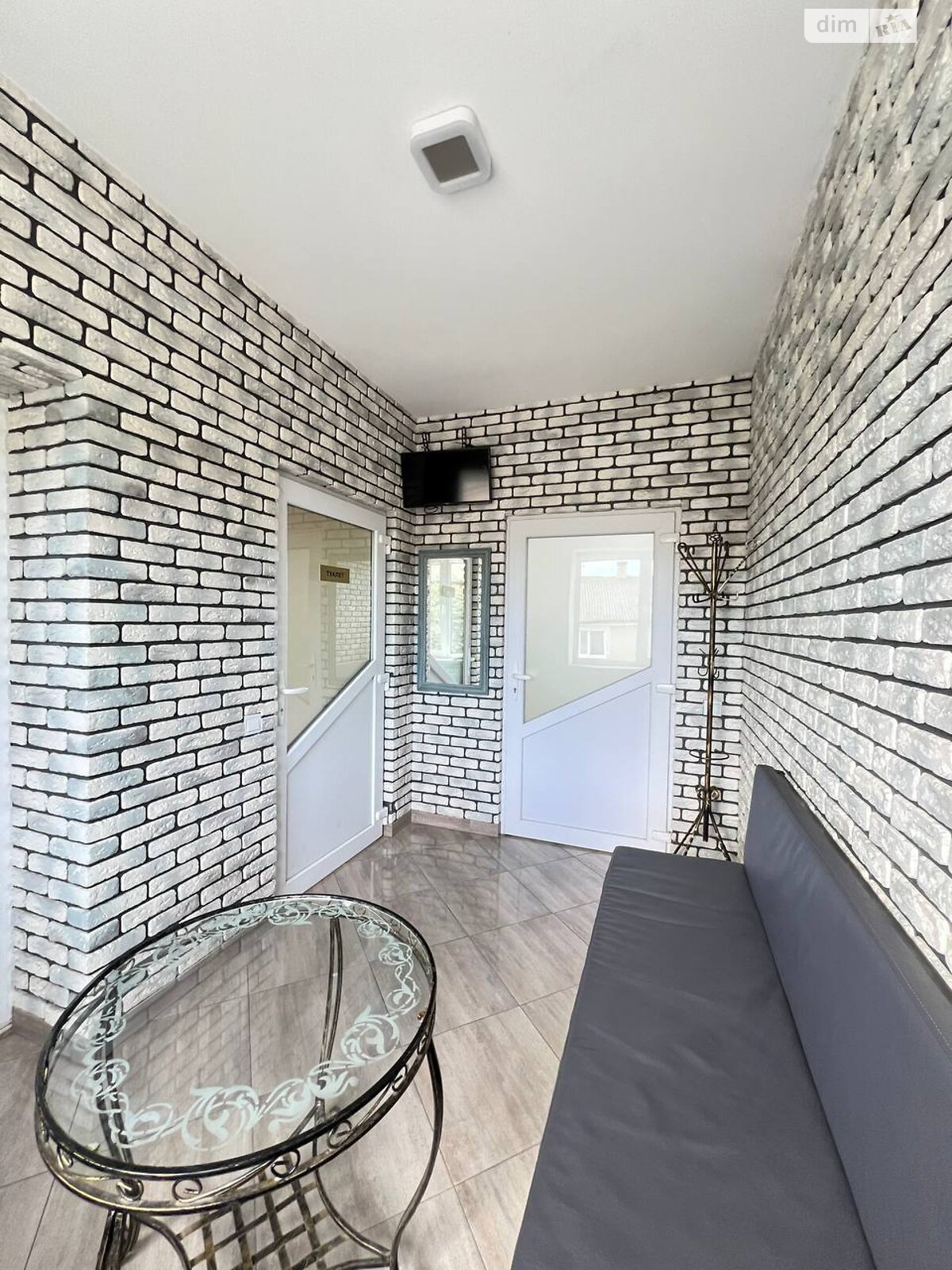 двоповерховий будинок, 180 кв. м, цегла. Продаж у Горохові фото 1