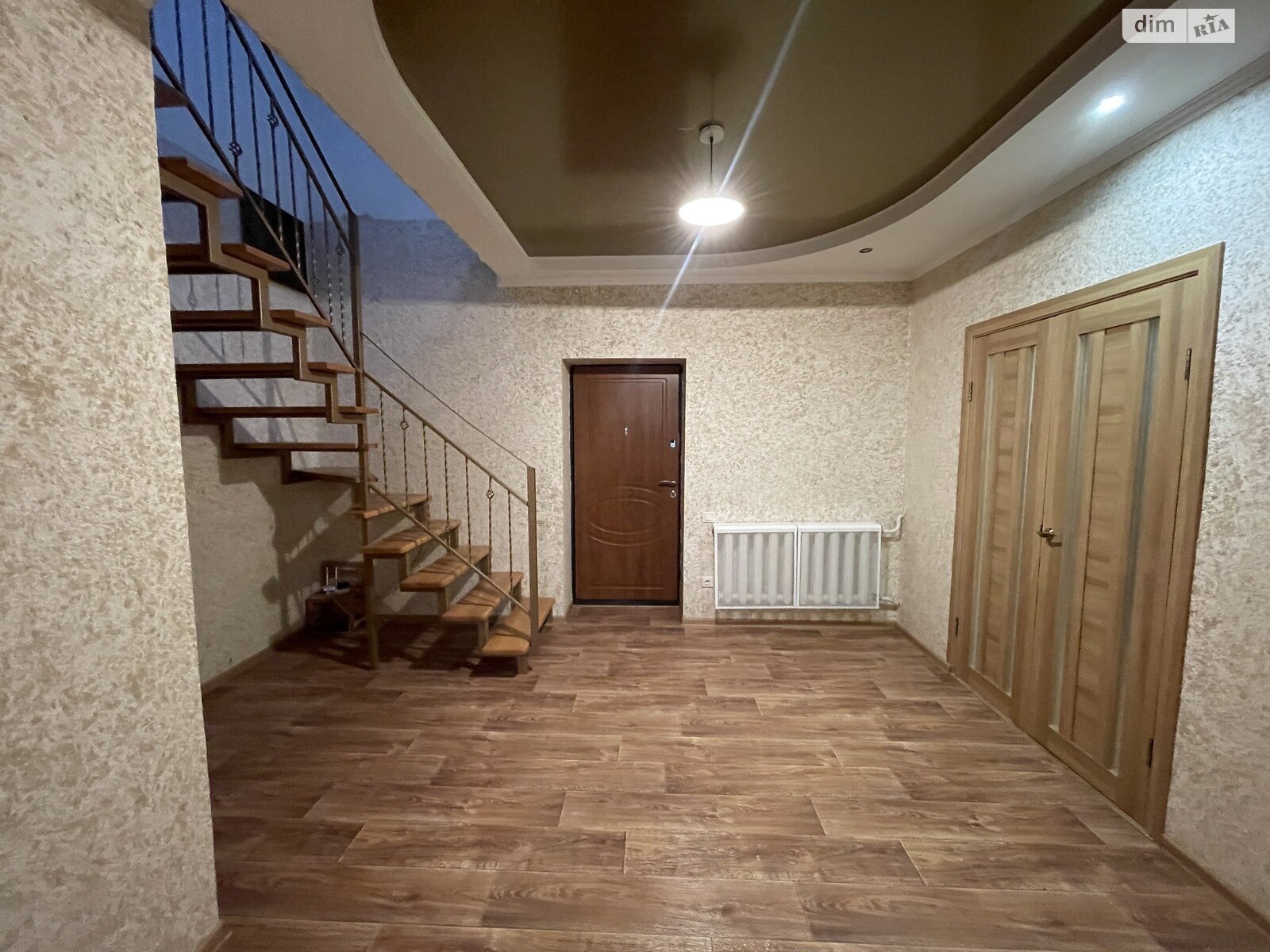двоповерховий будинок з мансардою, 155 кв. м, цегла. Продаж у Горянівці фото 1 двоповерховий будинок з мансардою, 155 кв. м, цегла. Продаж у Горянівці фото 1