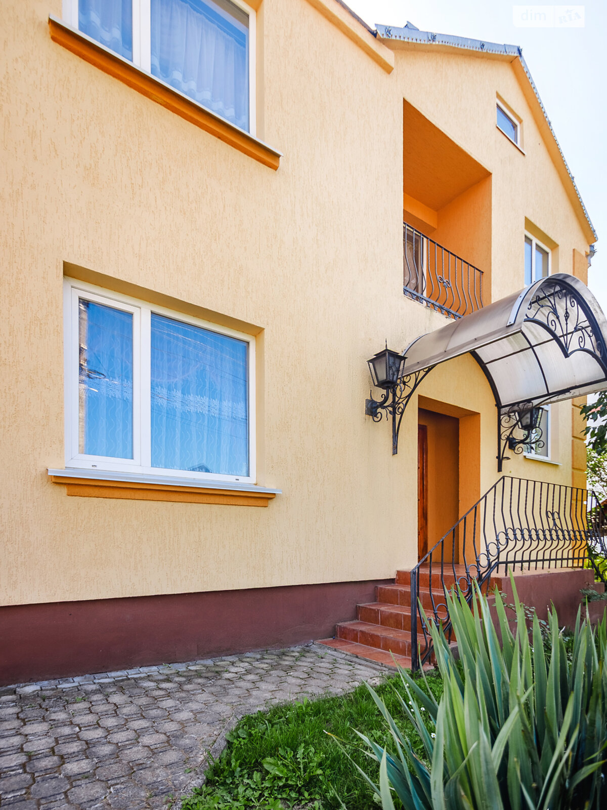 двоповерховий будинок з верандою, 215 кв. м, пеноблок. Продаж в Гощі, район Гоща фото 1 двоповерховий будинок з верандою, 215 кв. м, пеноблок. Продаж в Гощі, район Гоща фото 1