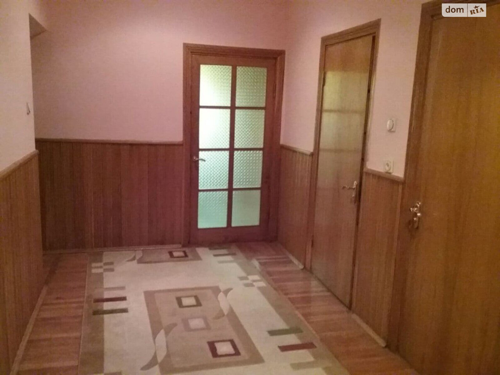 двухэтажный дом с балконом, 211 кв. м, кирпич. Продажа в Гоще район Гоща фото 1