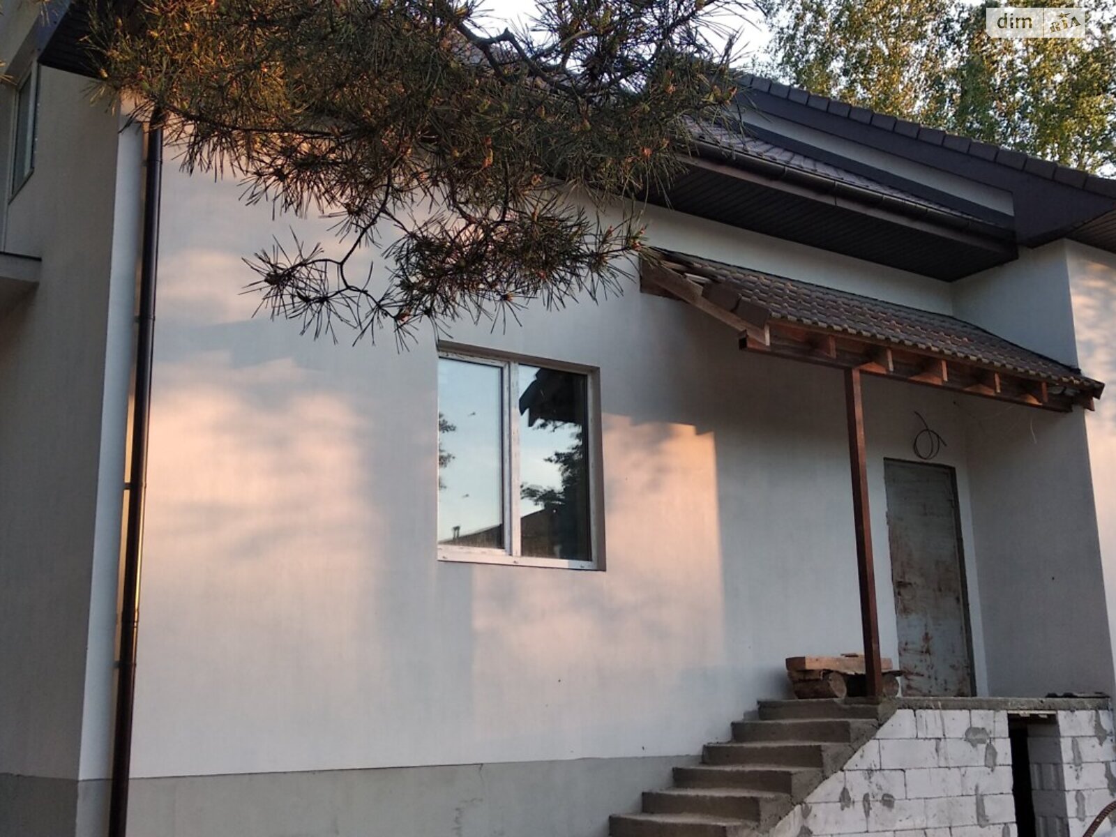 трехэтажный дом с балконом, 257 кв. м, газобетон. Продажа в Гостомеле фото 1 трехэтажный дом с балконом, 257 кв. м, газобетон. Продажа в Гостомеле фото 1