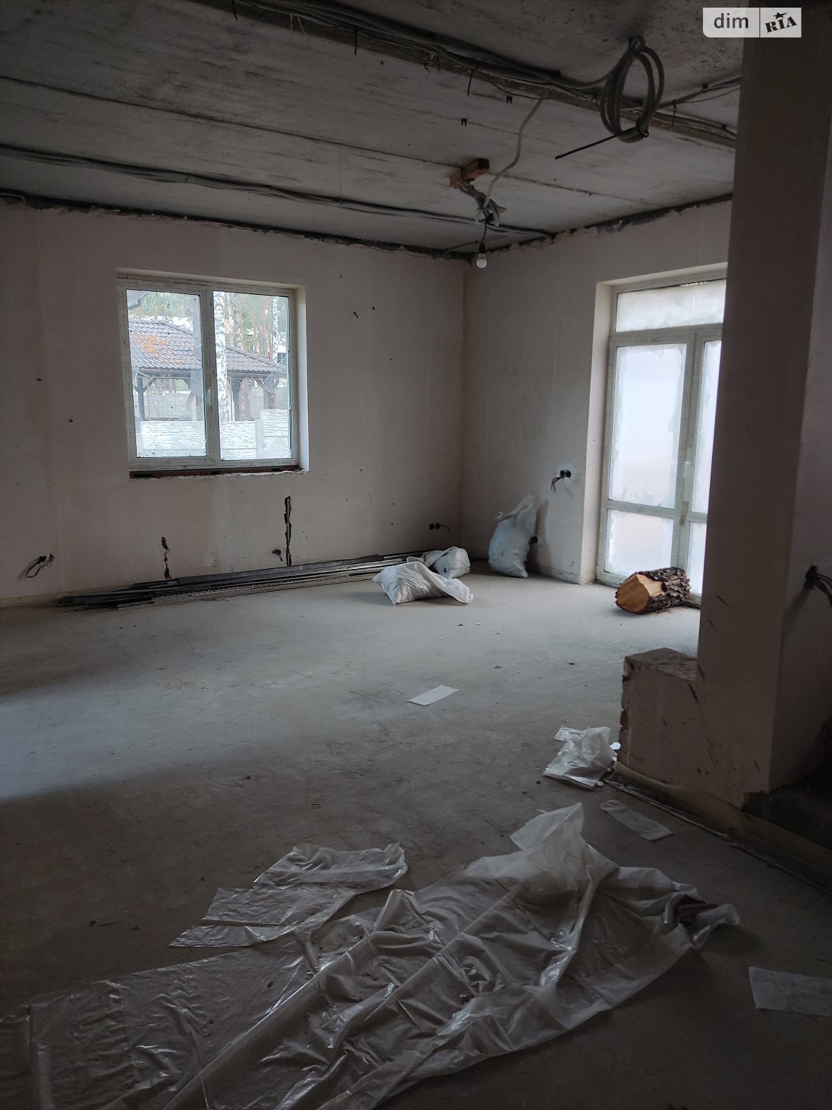 трехэтажный дом с балконом, 257 кв. м, газобетон. Продажа в Гостомеле фото 1 трехэтажный дом с балконом, 257 кв. м, газобетон. Продажа в Гостомеле фото 1