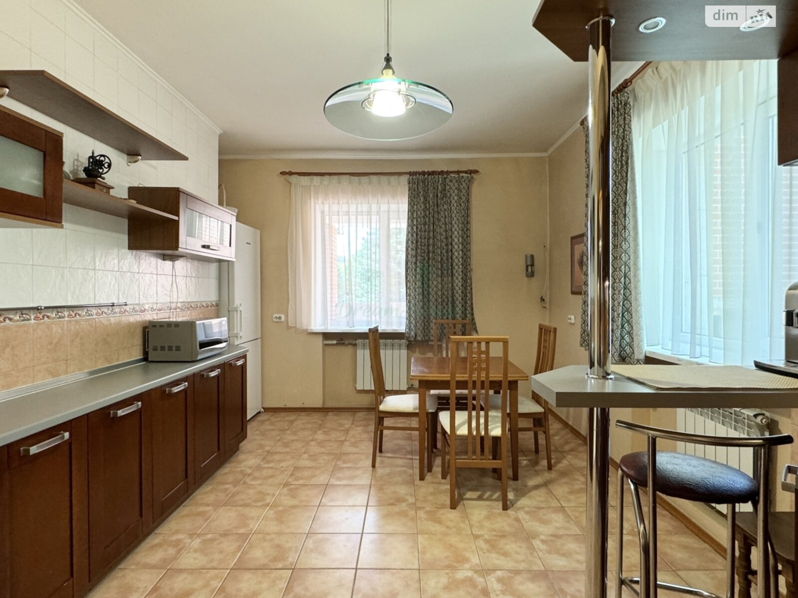 двухэтажный дом беседка, 297.9 кв. м, кирпич. Продажа в Гостомеле фото 1 двухэтажный дом беседка, 297.9 кв. м, кирпич. Продажа в Гостомеле фото 1