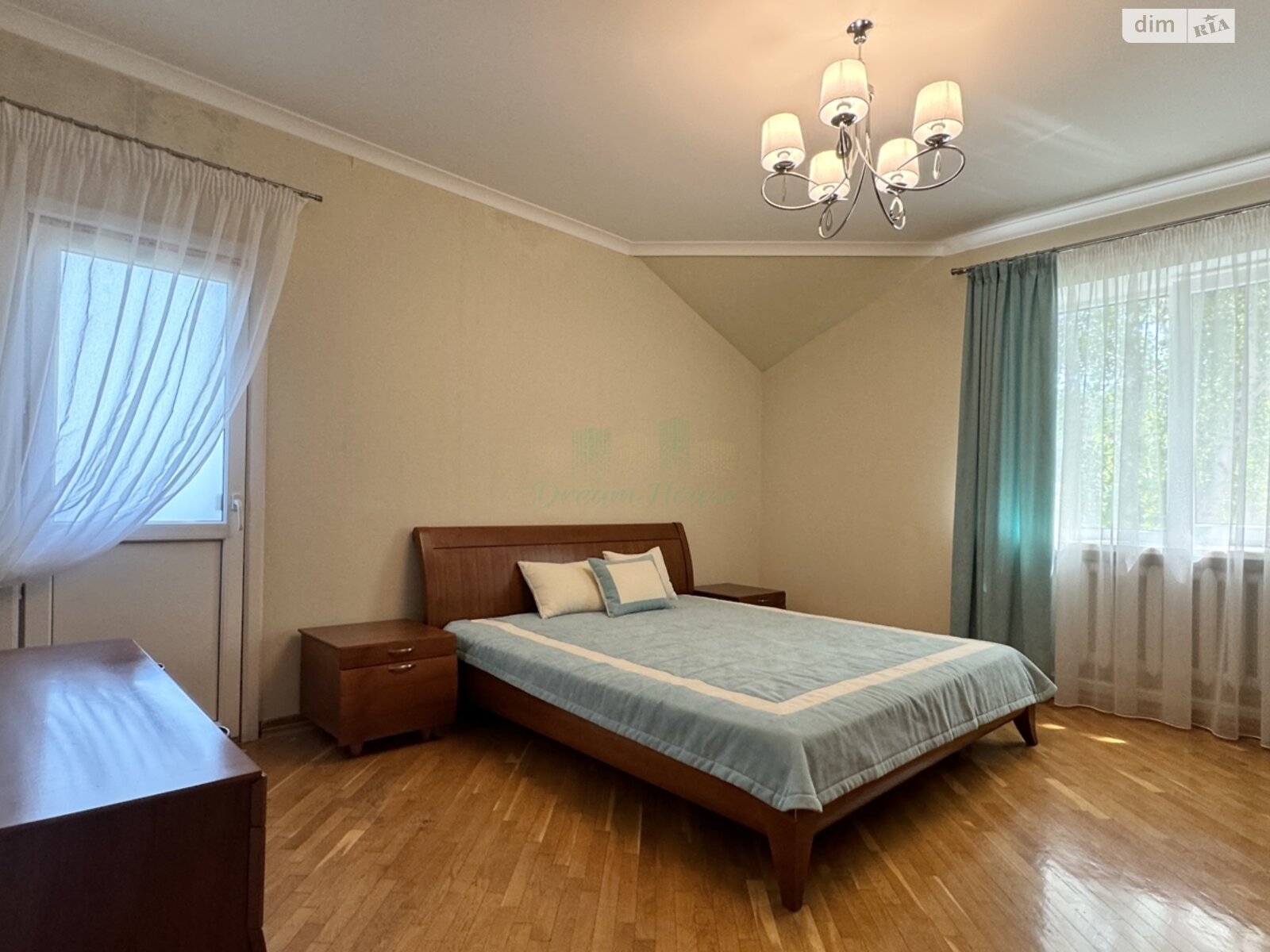двухэтажный дом беседка, 297.9 кв. м, кирпич. Продажа в Гостомеле фото 1 двухэтажный дом беседка, 297.9 кв. м, кирпич. Продажа в Гостомеле фото 1