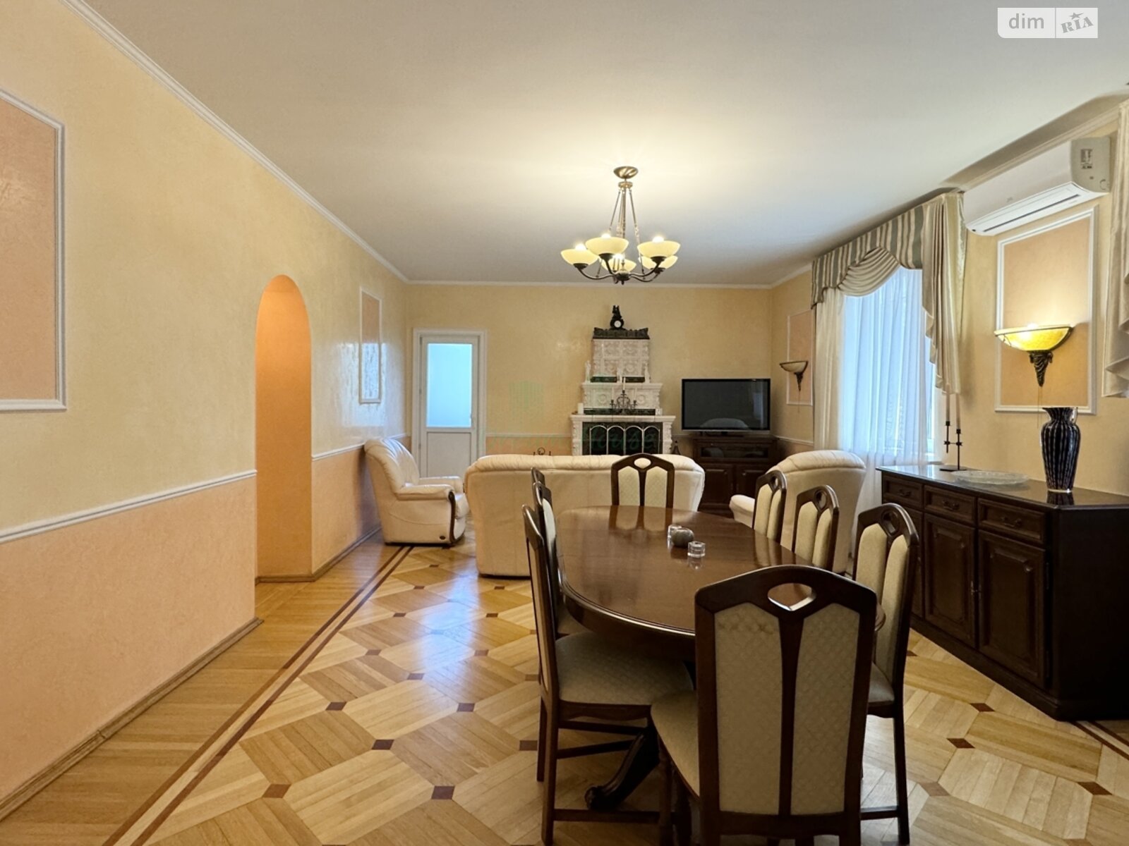 двухэтажный дом беседка, 297.9 кв. м, кирпич. Продажа в Гостомеле фото 1