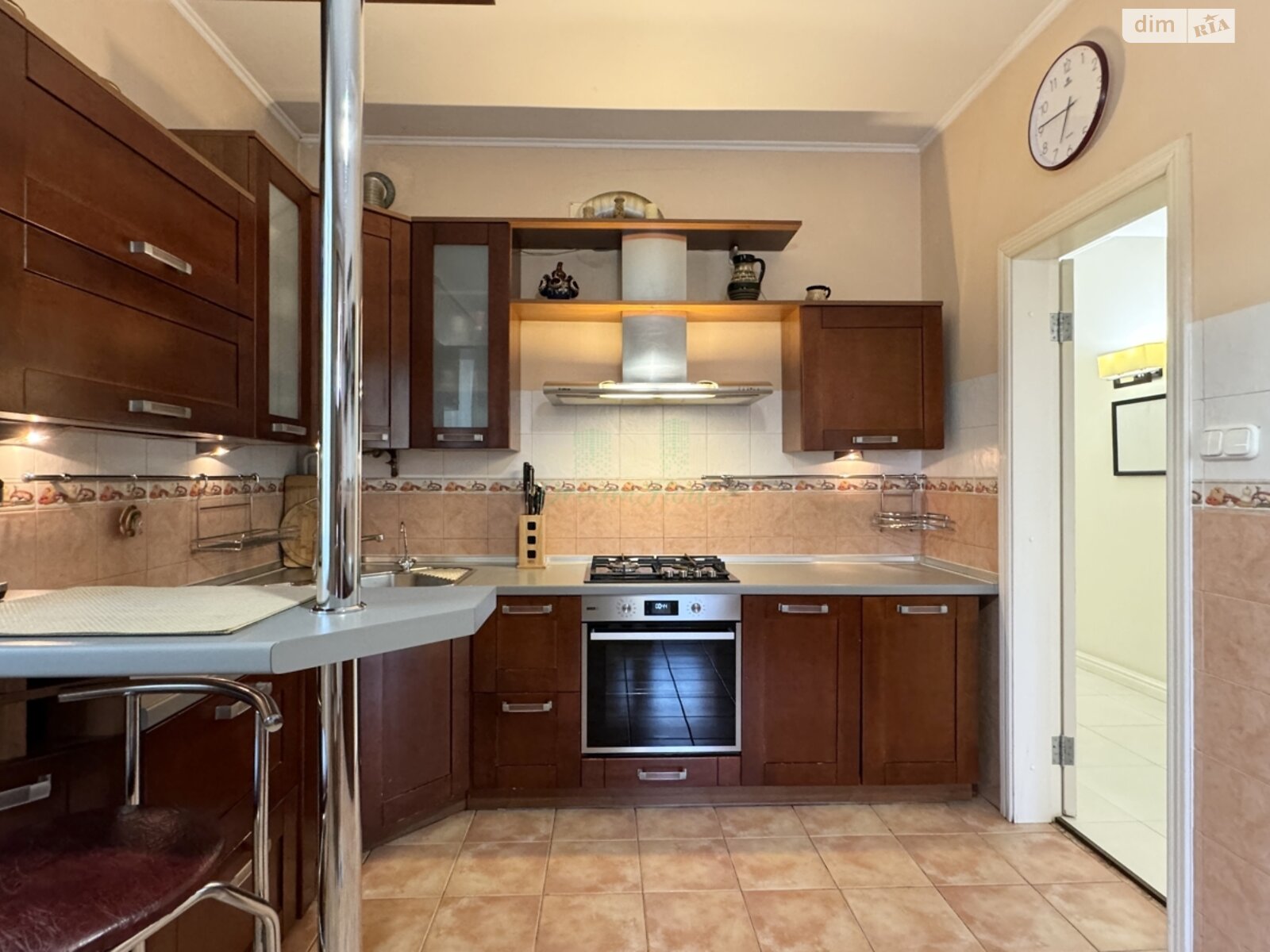 двухэтажный дом с верандой, 297.9 кв. м, кирпич. Продажа в Гостомеле фото 1 двухэтажный дом с верандой, 297.9 кв. м, кирпич. Продажа в Гостомеле фото 1