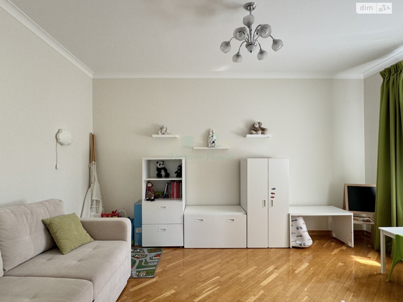 двухэтажный дом с верандой, 297.9 кв. м, кирпич. Продажа в Гостомеле фото 1 двухэтажный дом с верандой, 297.9 кв. м, кирпич. Продажа в Гостомеле фото 1