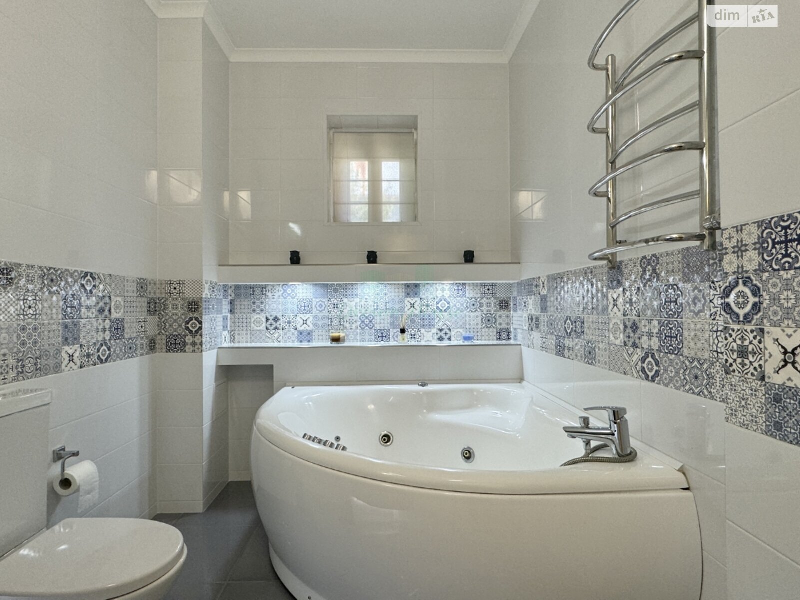 двухэтажный дом с верандой, 297.9 кв. м, кирпич. Продажа в Гостомеле фото 1 двухэтажный дом с верандой, 297.9 кв. м, кирпич. Продажа в Гостомеле фото 1