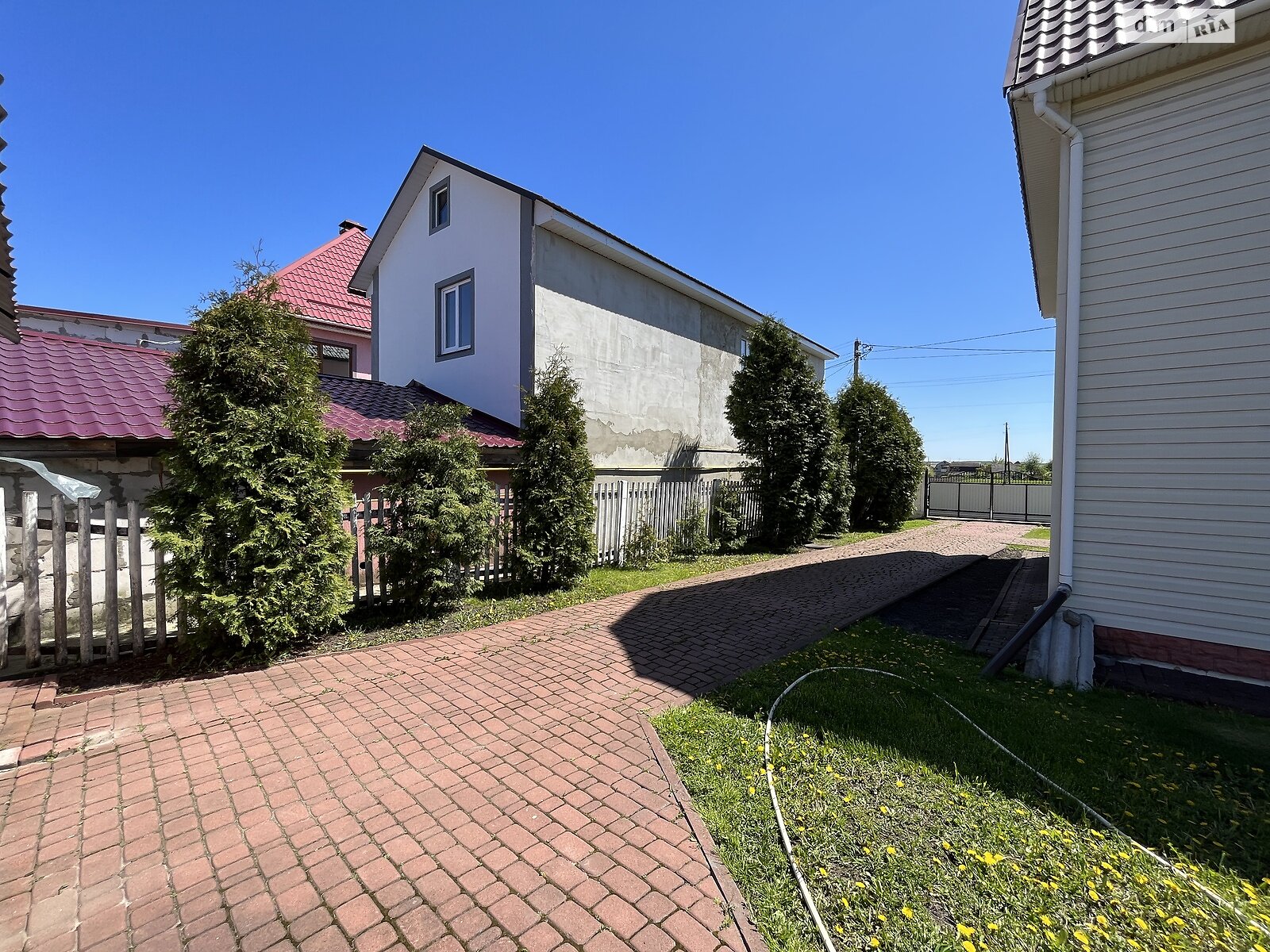 двухэтажный дом с гаражом, 157.1 кв. м, дерево и кирпич. Продажа в Гостомеле фото 1 двухэтажный дом с гаражом, 157.1 кв. м, дерево и кирпич. Продажа в Гостомеле фото 1