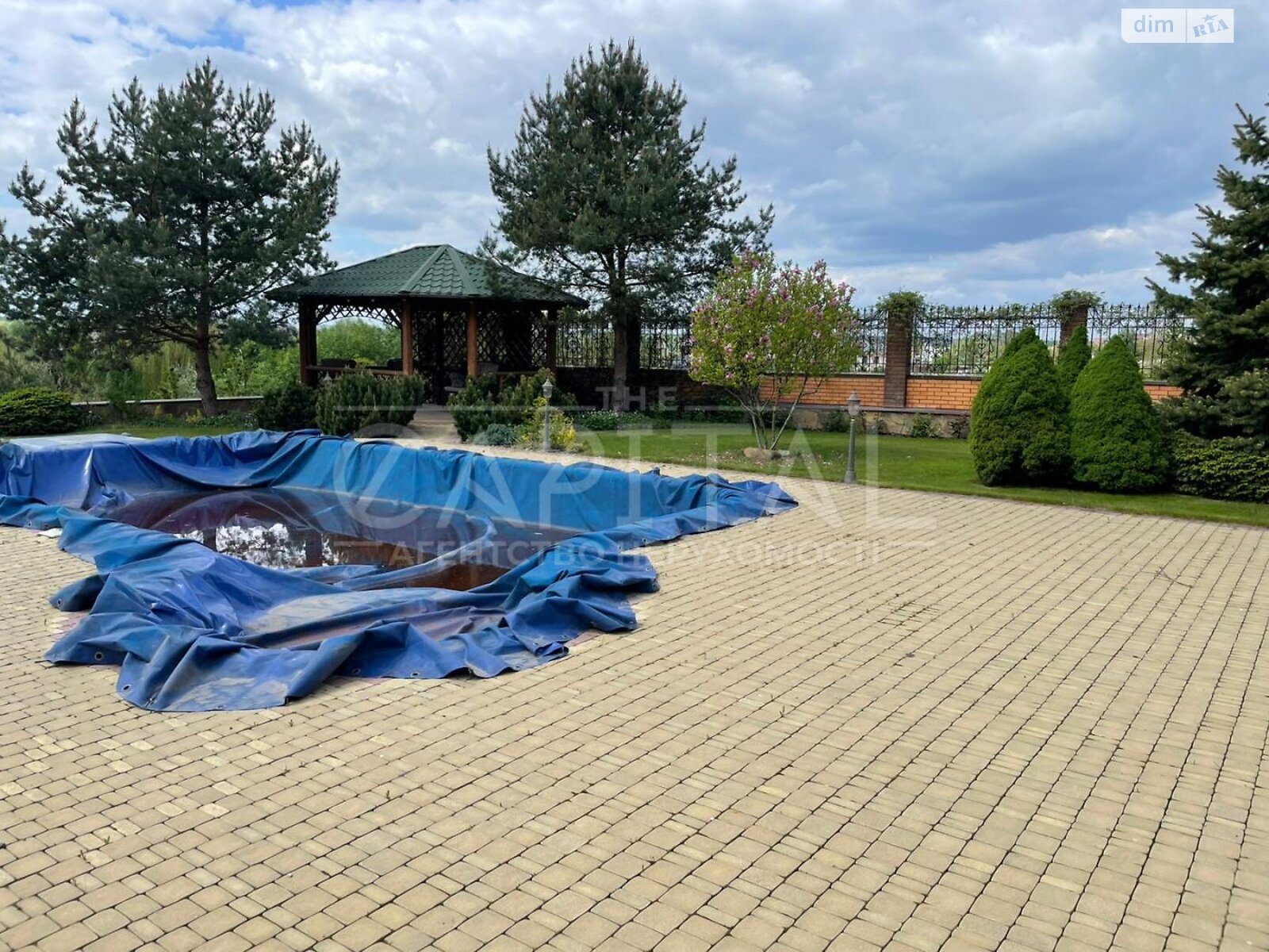 трехэтажный дом беседка, 500 кв. м, кирпич. Продажа в Гостомеле фото 1