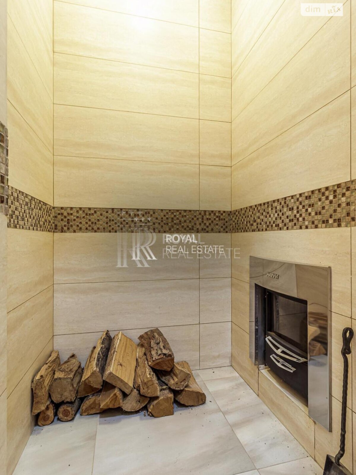 трехэтажный дом с верандой, 500 кв. м, кирпич. Продажа в Гостомеле фото 1