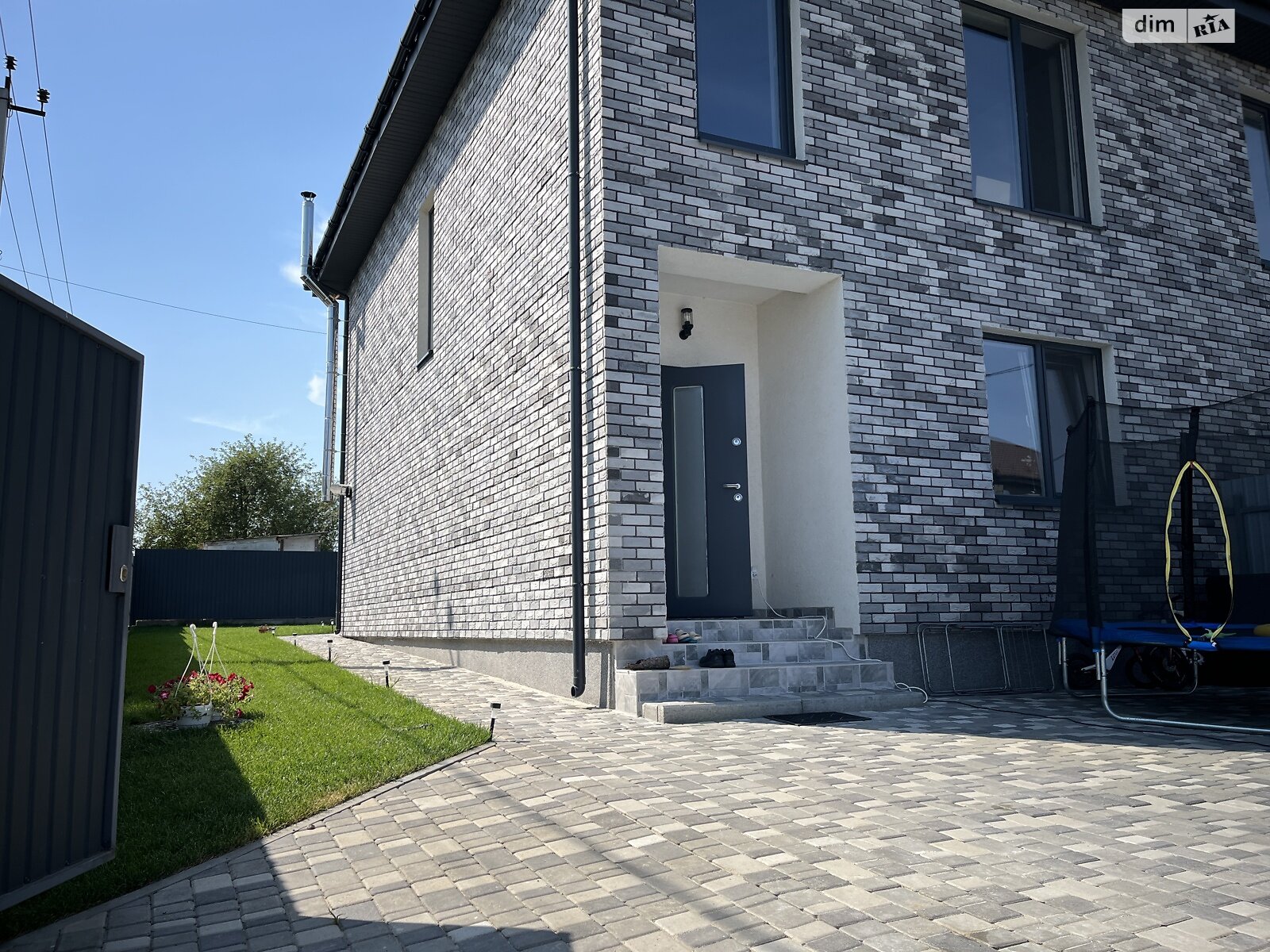 двоповерховий будинок, 105.7 кв. м, цегла. Продаж у Гостомелі фото 1 двоповерховий будинок, 105.7 кв. м, цегла. Продаж у Гостомелі фото 1