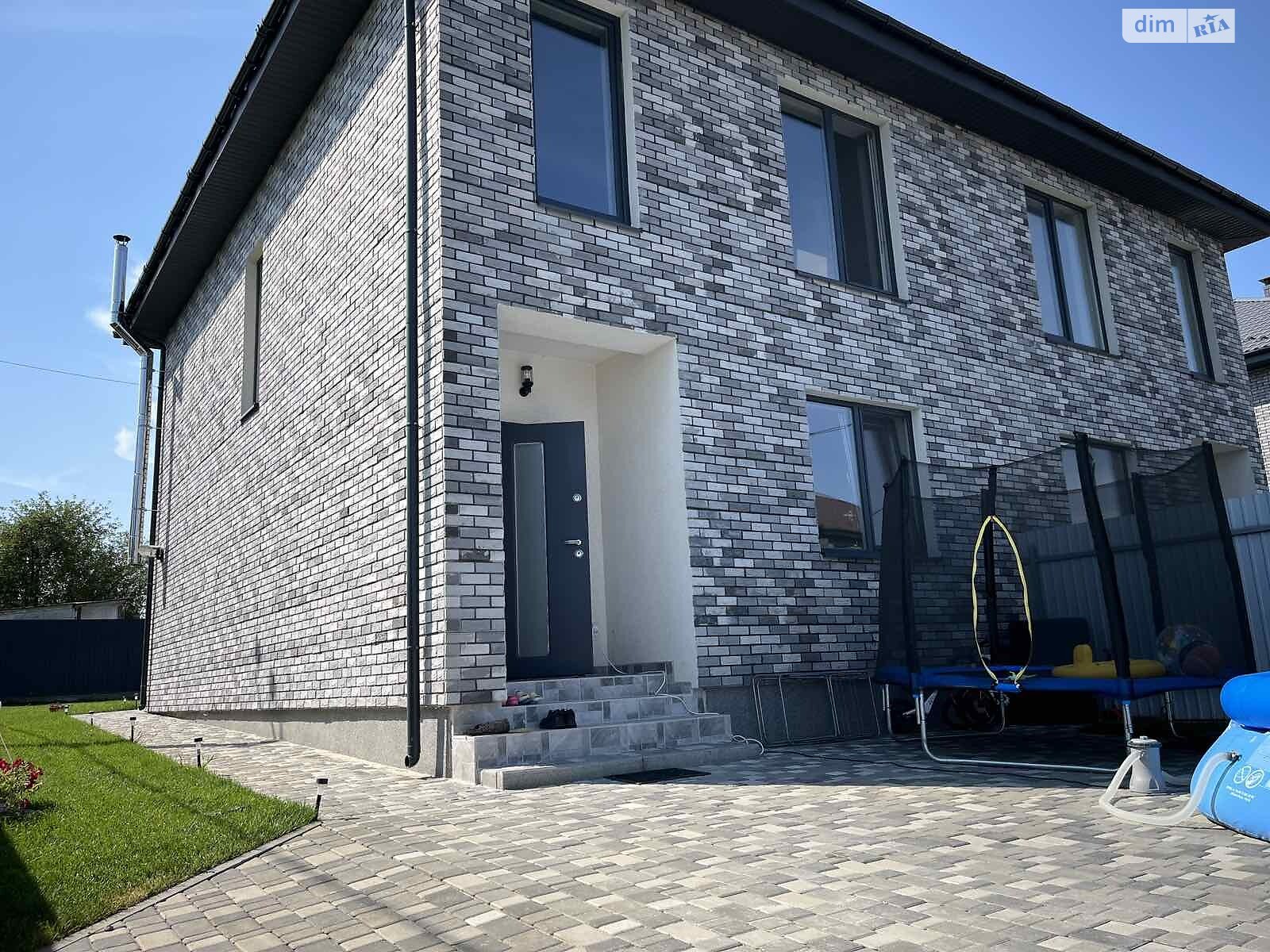двухэтажный дом, 105.7 кв. м, кирпич. Продажа в Гостомеле фото 1 двухэтажный дом, 105.7 кв. м, кирпич. Продажа в Гостомеле фото 1