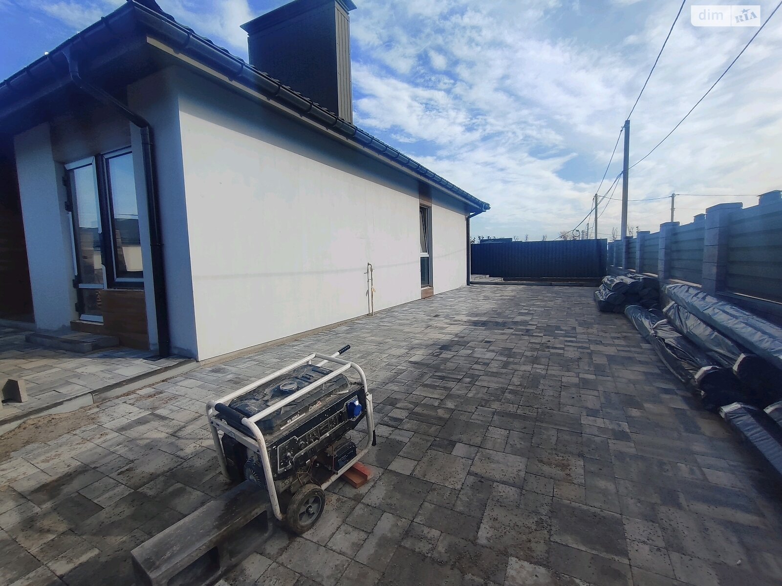 одноэтажный дом, 112 кв. м, кирпич. Продажа в Гостомеле фото 1 одноэтажный дом, 112 кв. м, кирпич. Продажа в Гостомеле фото 1