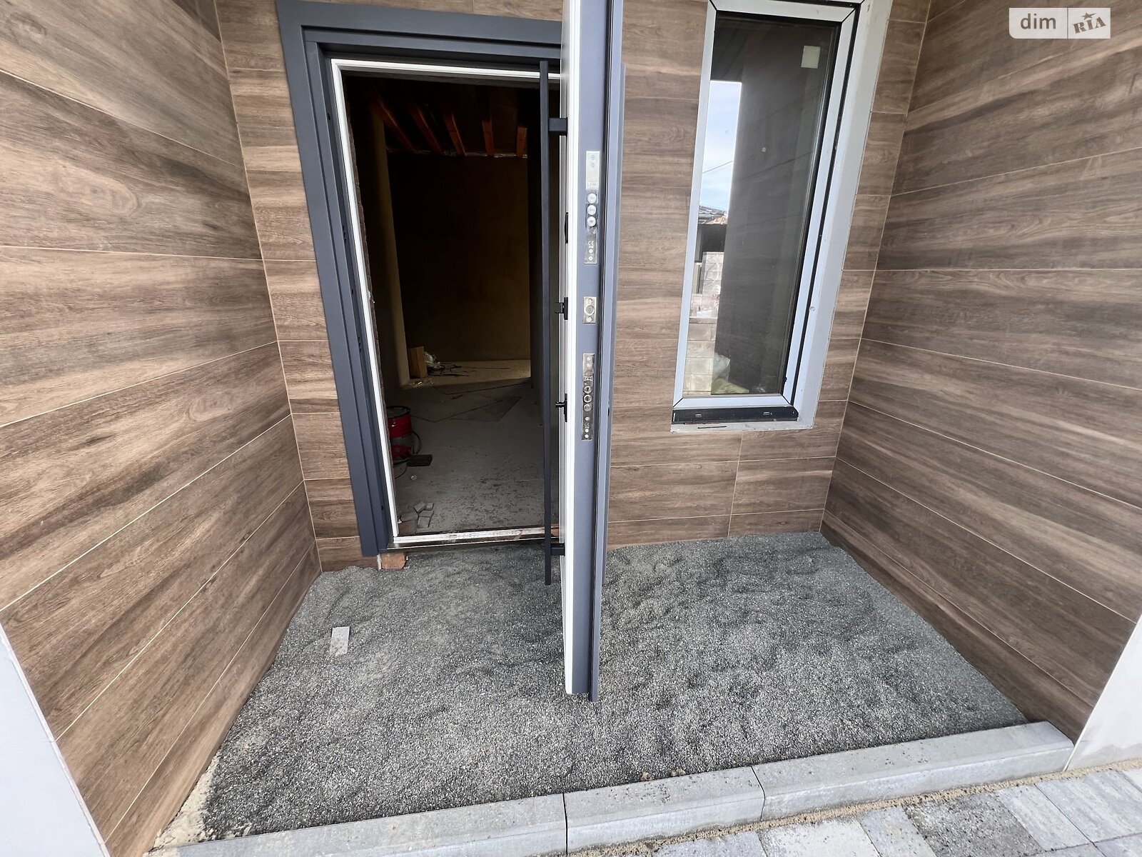 одноэтажный дом, 112 кв. м, кирпич. Продажа в Гостомеле фото 1 одноэтажный дом, 112 кв. м, кирпич. Продажа в Гостомеле фото 1