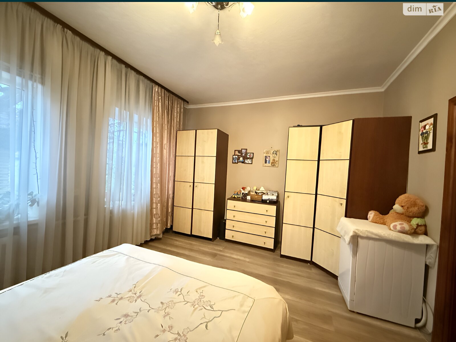 двухэтажный дом с отоплением, 107 кв. м, кирпич. Продажа в Гостомеле фото 1 двухэтажный дом с отоплением, 107 кв. м, кирпич. Продажа в Гостомеле фото 1