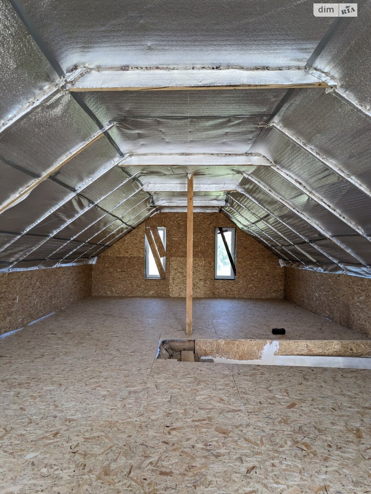 триповерховий будинок, 100 кв. м, піноблок. Продаж у Гостомелі фото 1 триповерховий будинок, 100 кв. м, піноблок. Продаж у Гостомелі фото 1