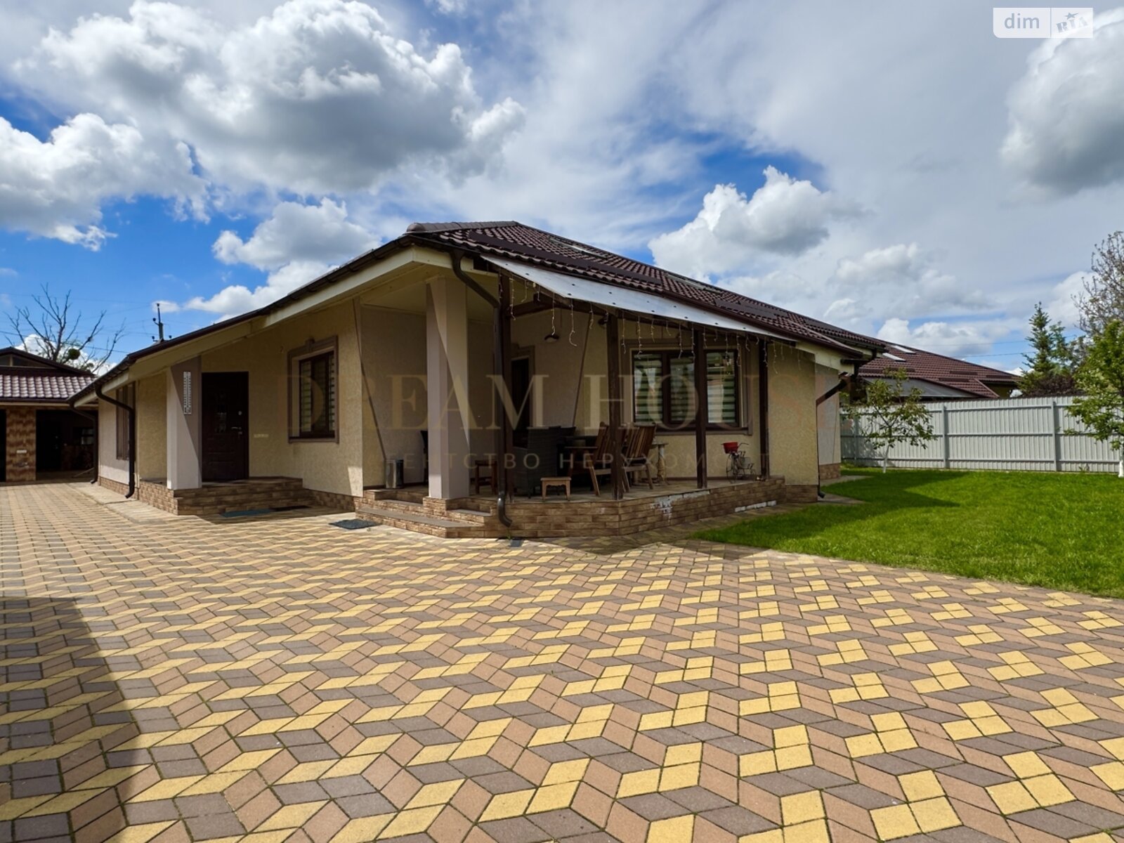 одноповерховий будинок з верандою, 167.3 кв. м, цегла. Продаж у Гостомелі фото 1 одноповерховий будинок з верандою, 167.3 кв. м, цегла. Продаж у Гостомелі фото 1