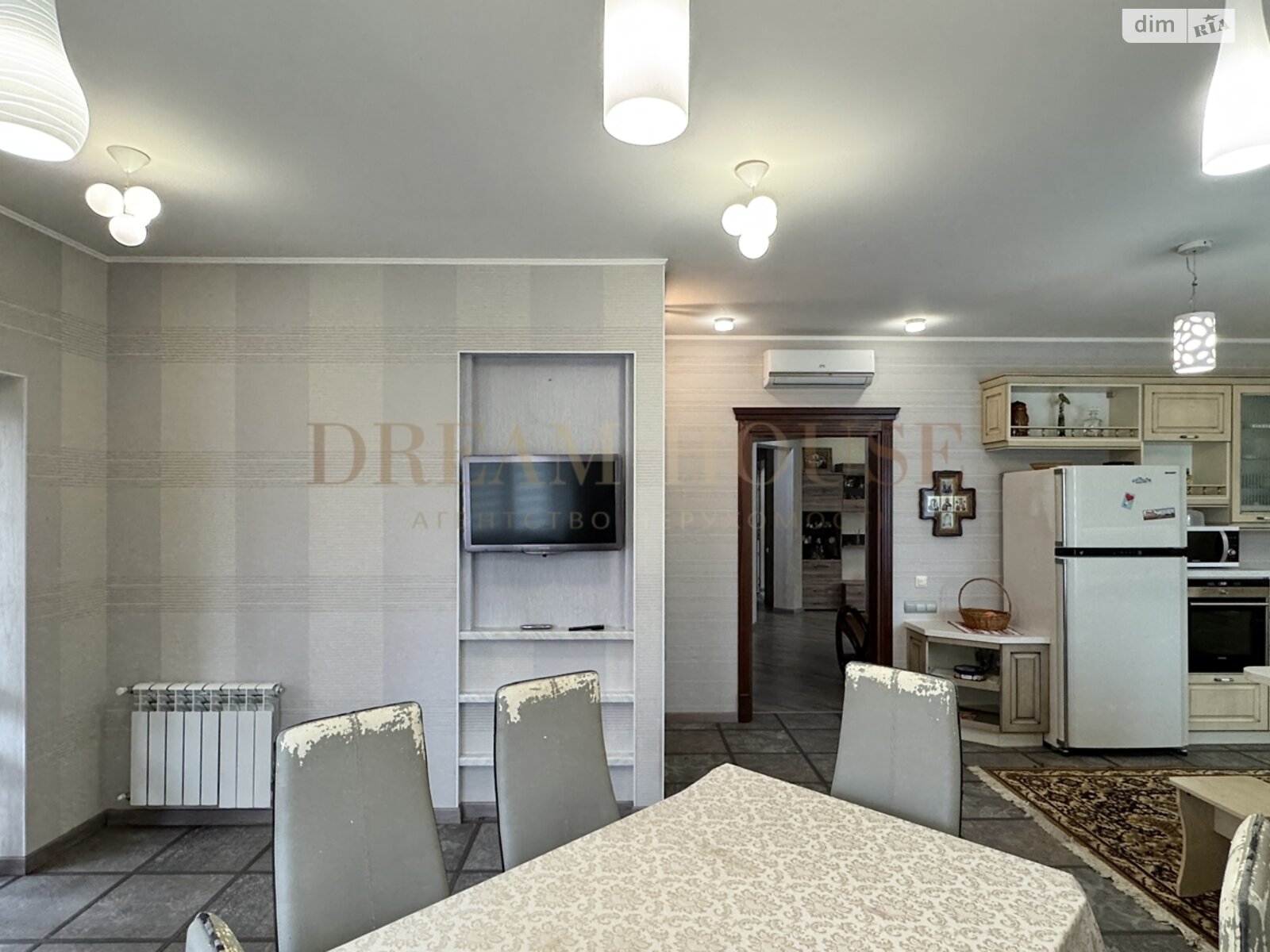 одноповерховий будинок з верандою, 167.3 кв. м, цегла. Продаж у Гостомелі фото 1 одноповерховий будинок з верандою, 167.3 кв. м, цегла. Продаж у Гостомелі фото 1