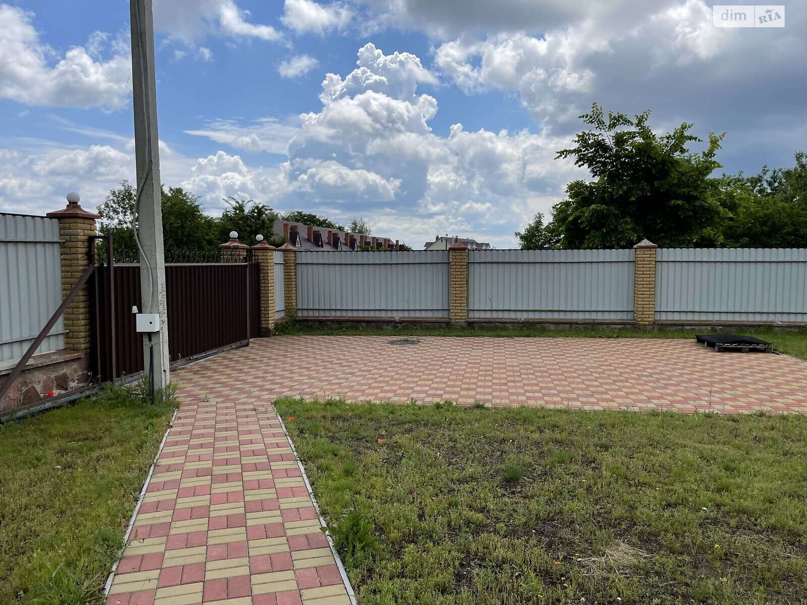 двухэтажный дом с балконом, 538.5 кв. м, кирпич. Продажа в Гостомеле фото 1 двухэтажный дом с балконом, 538.5 кв. м, кирпич. Продажа в Гостомеле фото 1