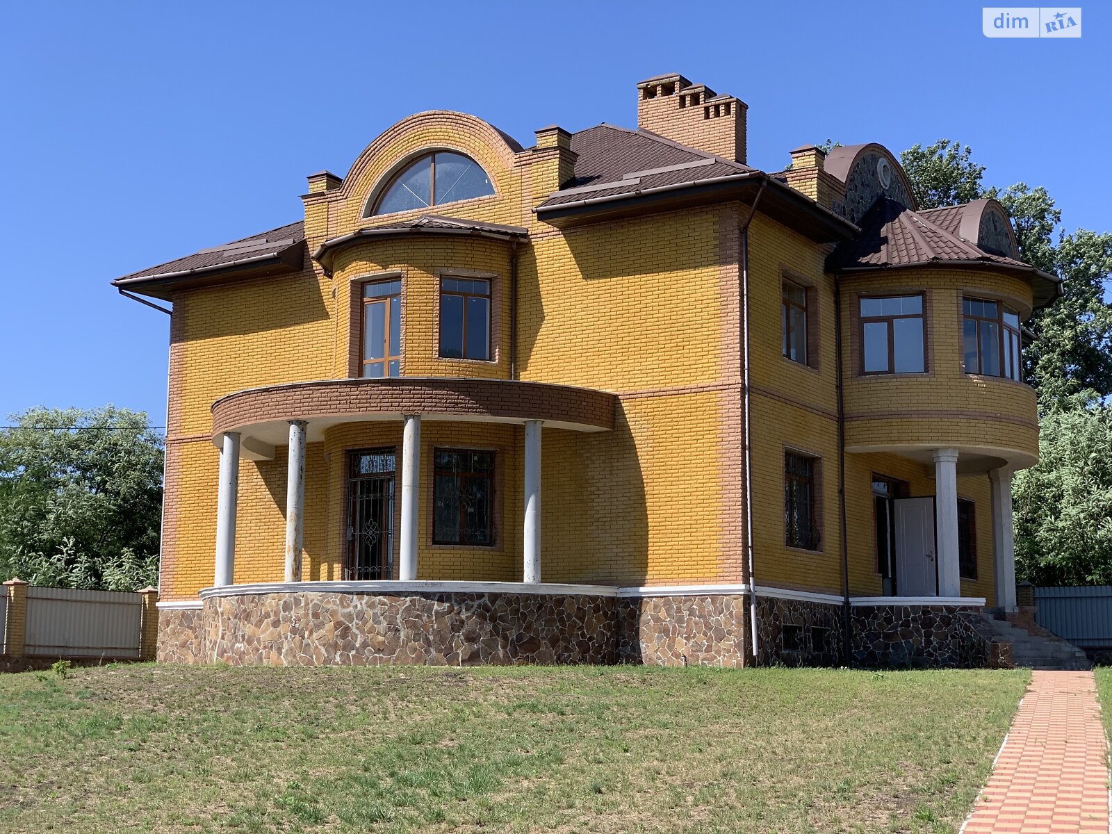 двухэтажный дом с балконом, 538.5 кв. м, кирпич. Продажа в Гостомеле фото 1 двухэтажный дом с балконом, 538.5 кв. м, кирпич. Продажа в Гостомеле фото 1