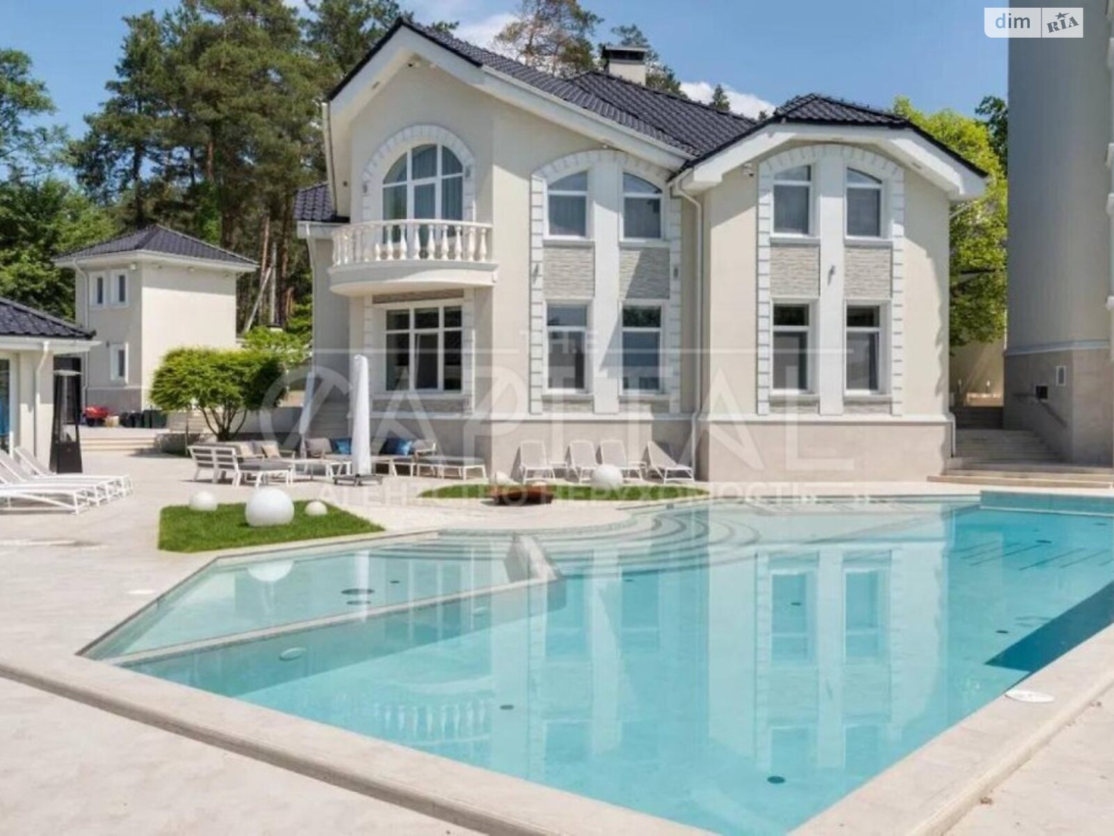 двоповерховий будинок з балконом, 850 кв. м, цегла. Продаж у Гостомелі фото 1 двоповерховий будинок з балконом, 850 кв. м, цегла. Продаж у Гостомелі фото 1
