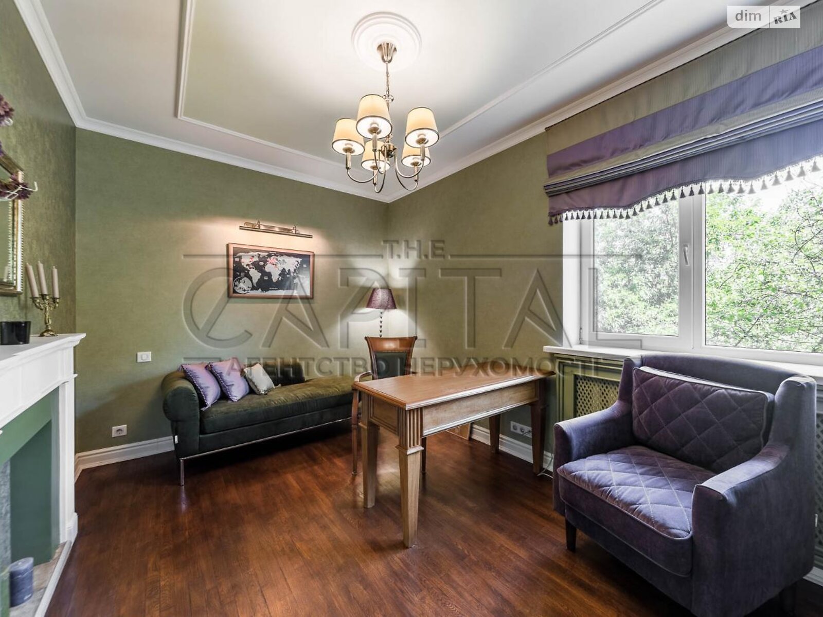 триповерховий будинок з опаленням, 420 кв. м, цегла. Продаж у Гостомелі фото 1 триповерховий будинок з опаленням, 420 кв. м, цегла. Продаж у Гостомелі фото 1