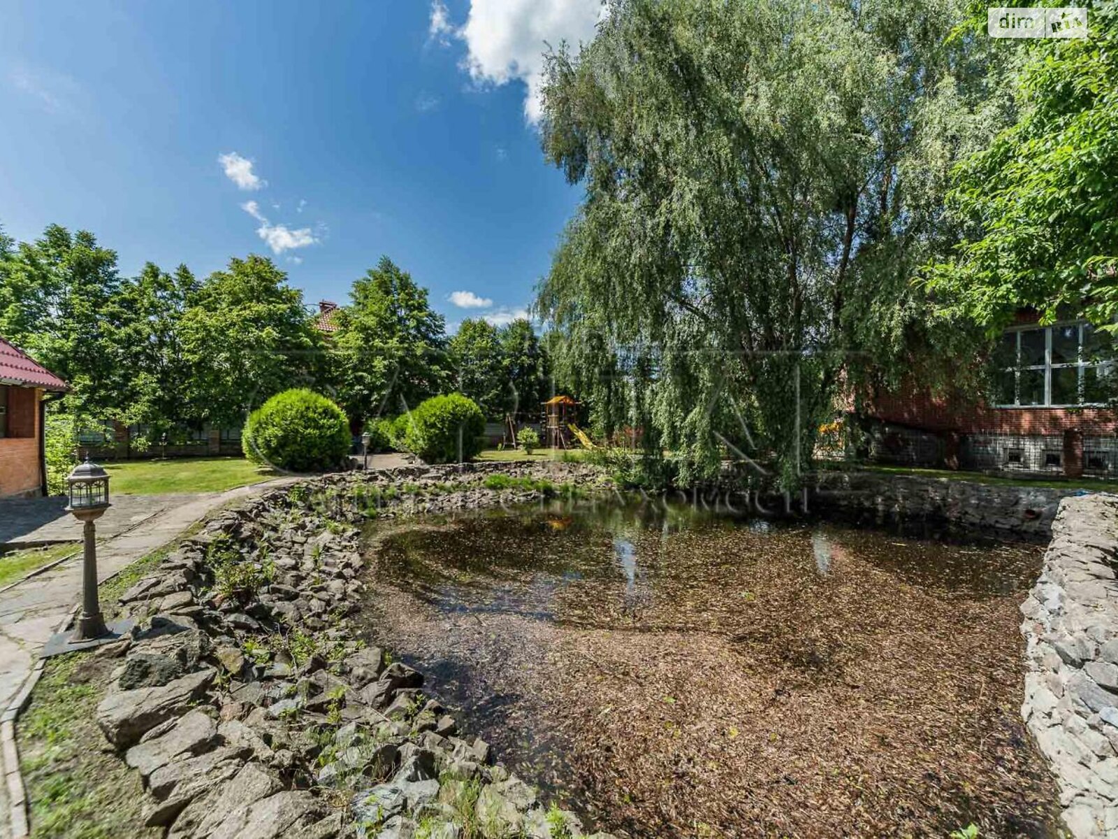 триповерховий будинок з опаленням, 420 кв. м, цегла. Продаж у Гостомелі фото 1 триповерховий будинок з опаленням, 420 кв. м, цегла. Продаж у Гостомелі фото 1