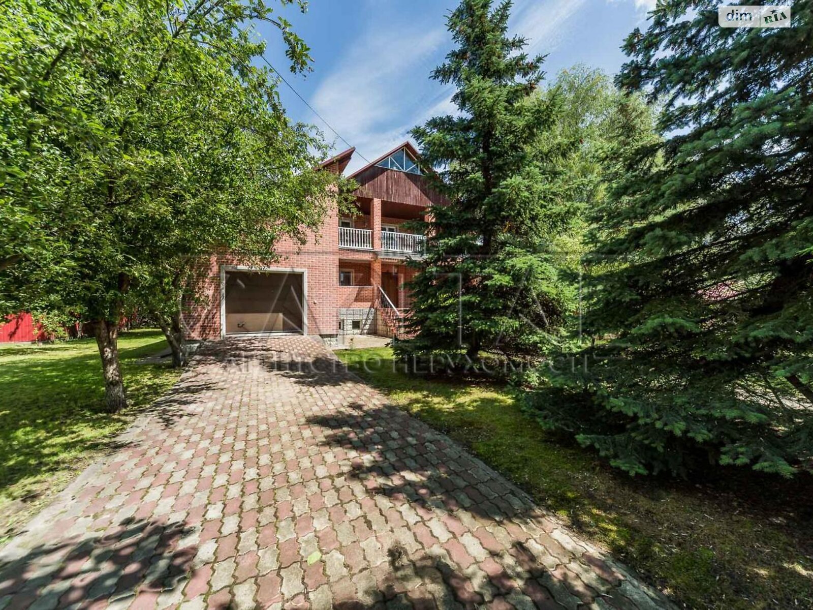 триповерховий будинок з опаленням, 420 кв. м, цегла. Продаж у Гостомелі фото 1 триповерховий будинок з опаленням, 420 кв. м, цегла. Продаж у Гостомелі фото 1