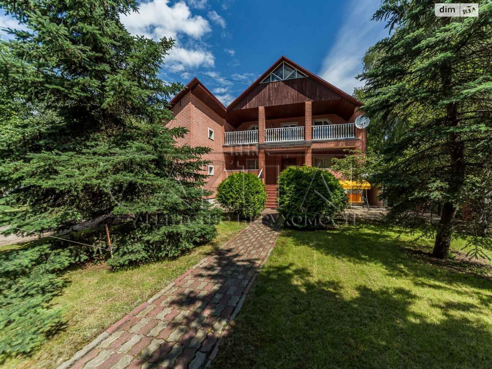 триповерховий будинок з опаленням, 420 кв. м, цегла. Продаж у Гостомелі фото 1 триповерховий будинок з опаленням, 420 кв. м, цегла. Продаж у Гостомелі фото 1