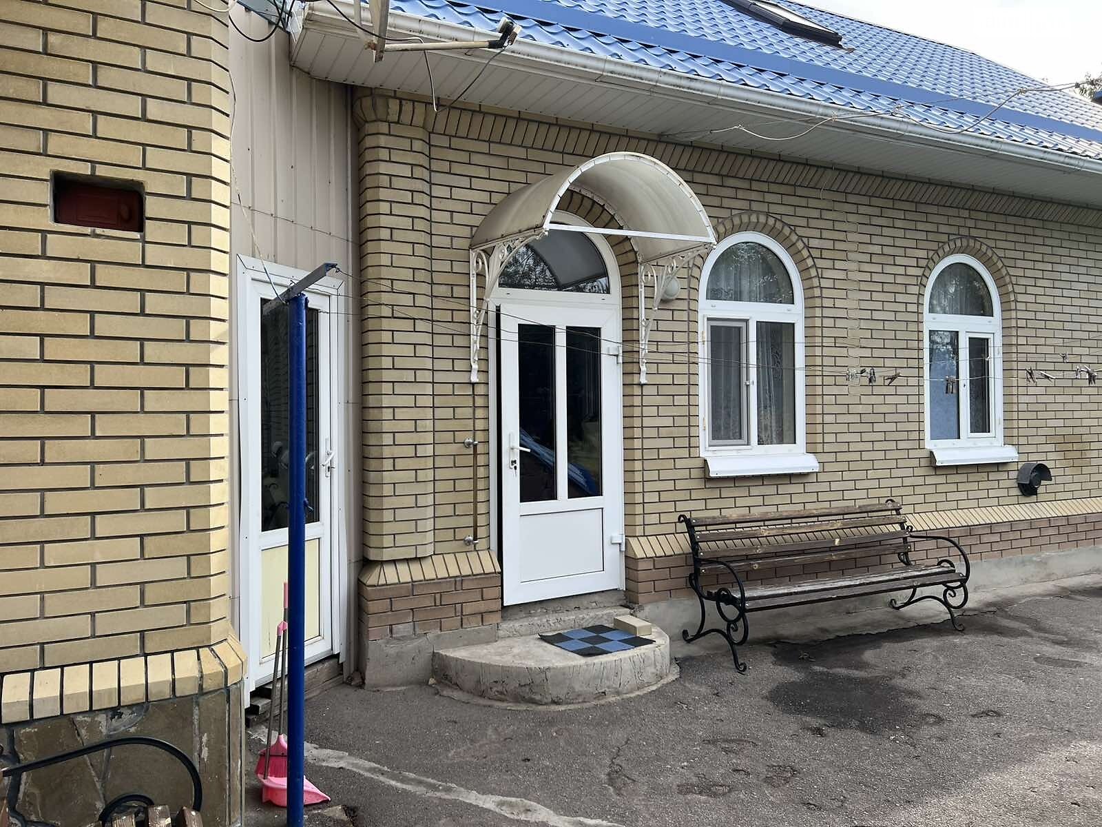 одноэтажный дом с верандой, 117 кв. м, кирпич силикатный. Продажа в Градижске фото 1