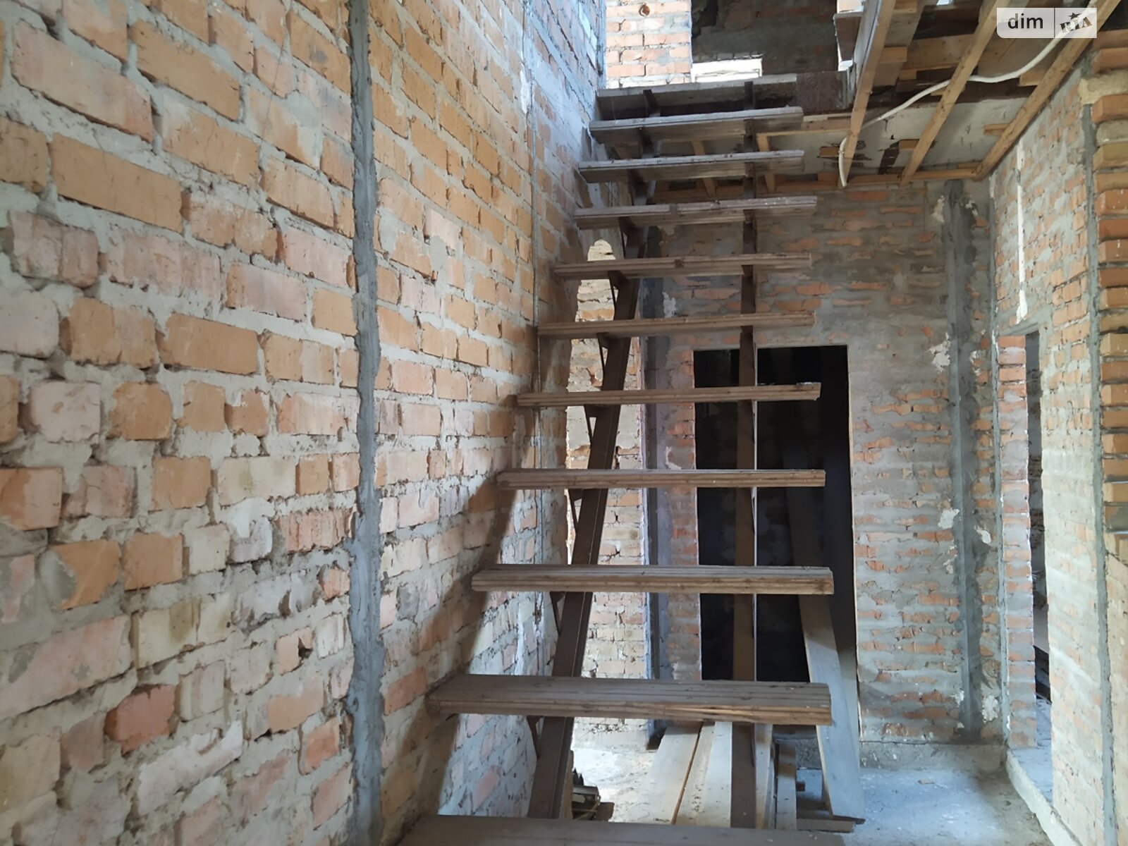 двухэтажный дом, 140 кв. м, кирпич. Продажа в Гребенках фото 1 двухэтажный дом, 140 кв. м, кирпич. Продажа в Гребенках фото 1