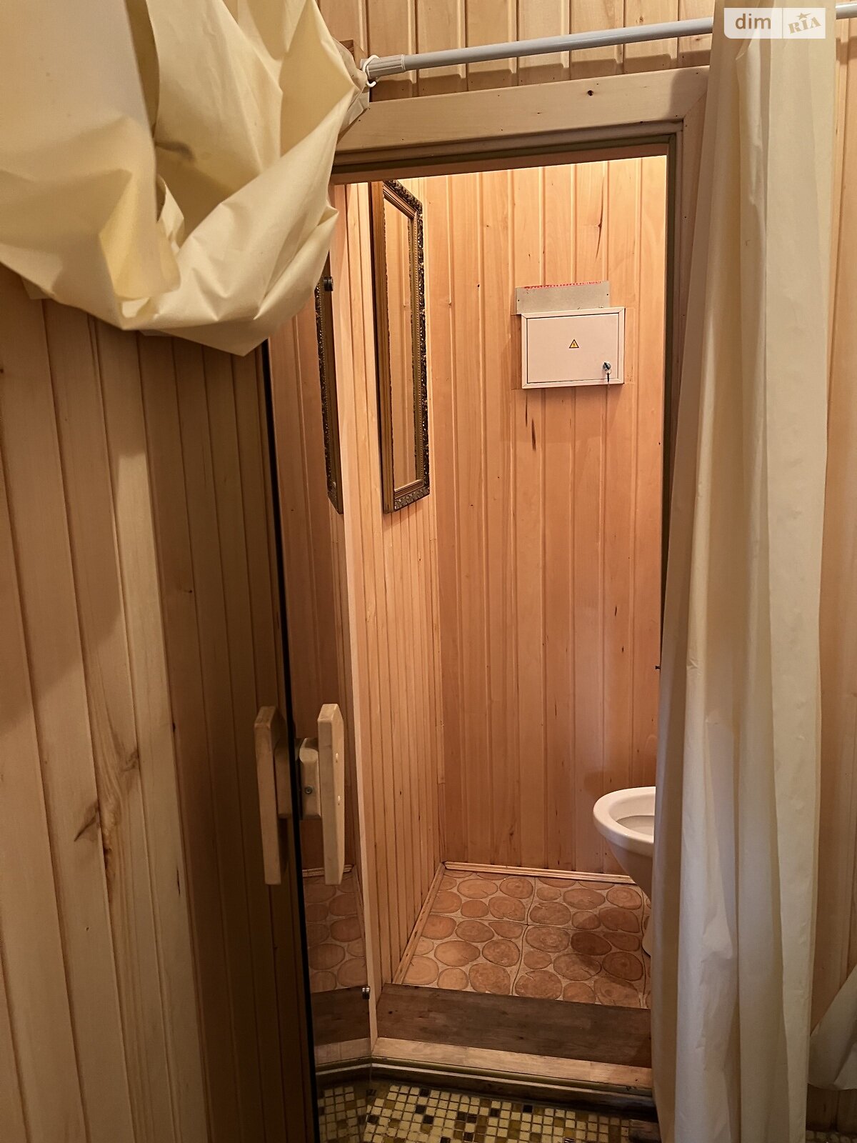 двухэтажный дом, 297 кв. м, кирпич. Продажа в Гребенках фото 1