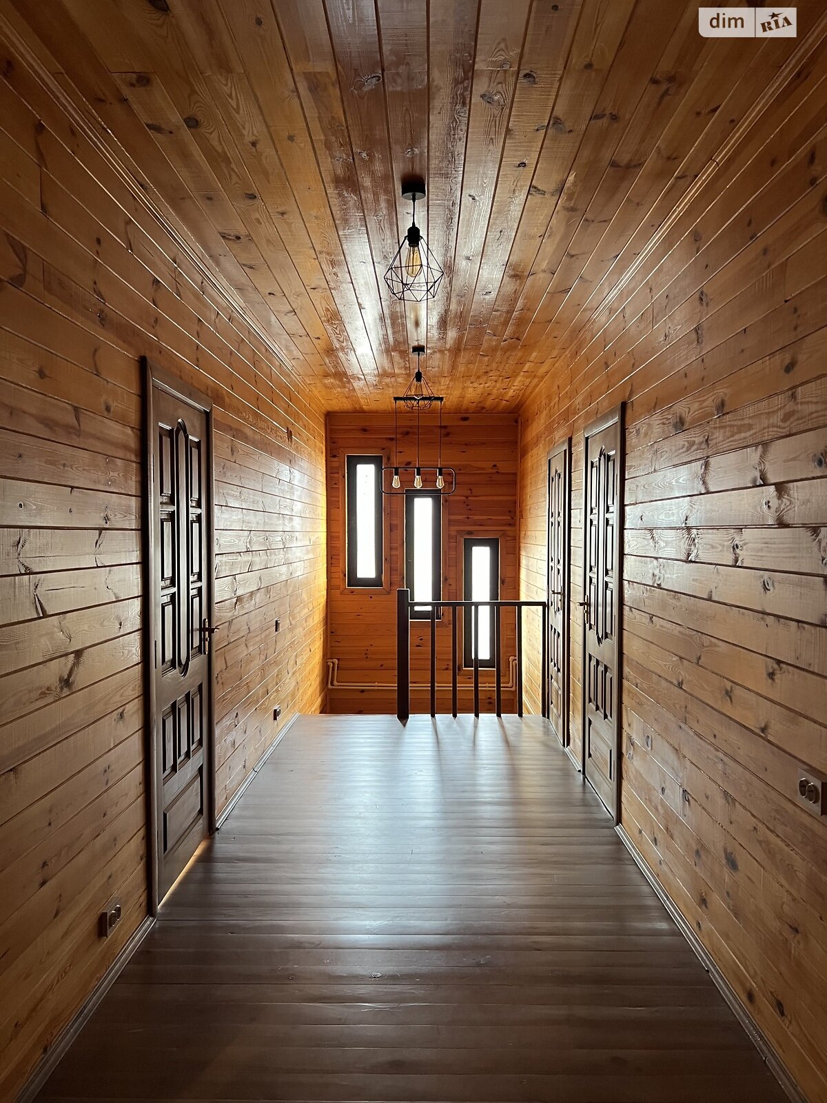 двухэтажный дом, 297 кв. м, кирпич. Продажа в Гребенках фото 1