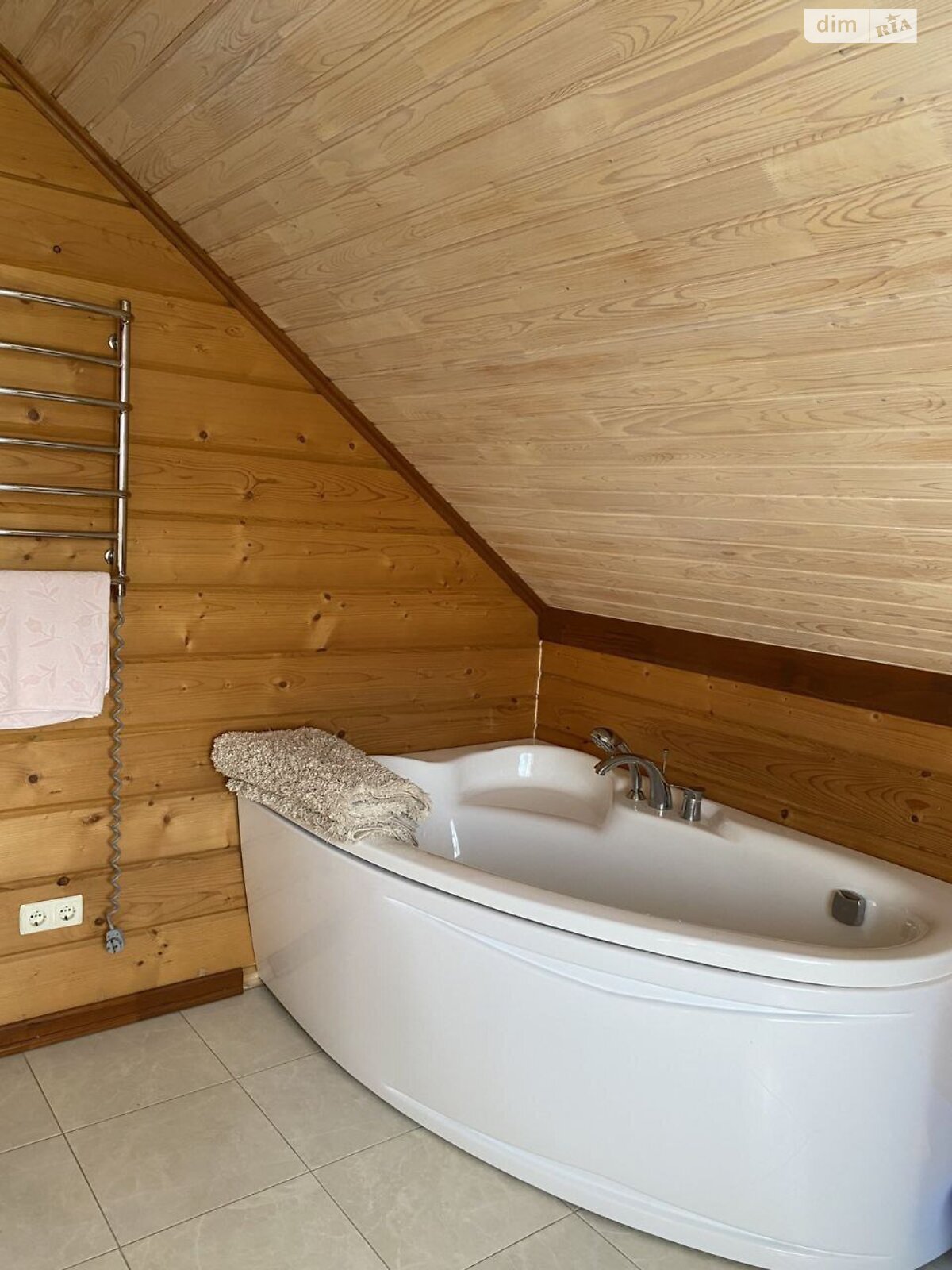 двоповерховий будинок з опаленням, 135 кв. м, зруб. Продаж у Грибівці фото 1 двоповерховий будинок з опаленням, 135 кв. м, зруб. Продаж у Грибівці фото 1