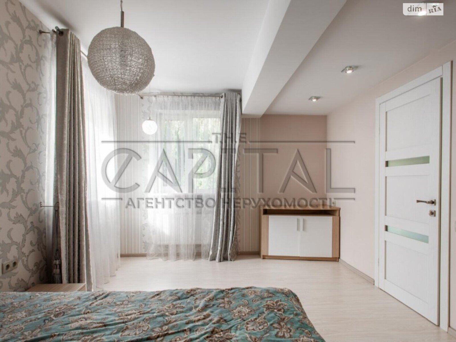 трехэтажный дом, 1700 кв. м, кирпич. Продажа в Григоровке фото 1