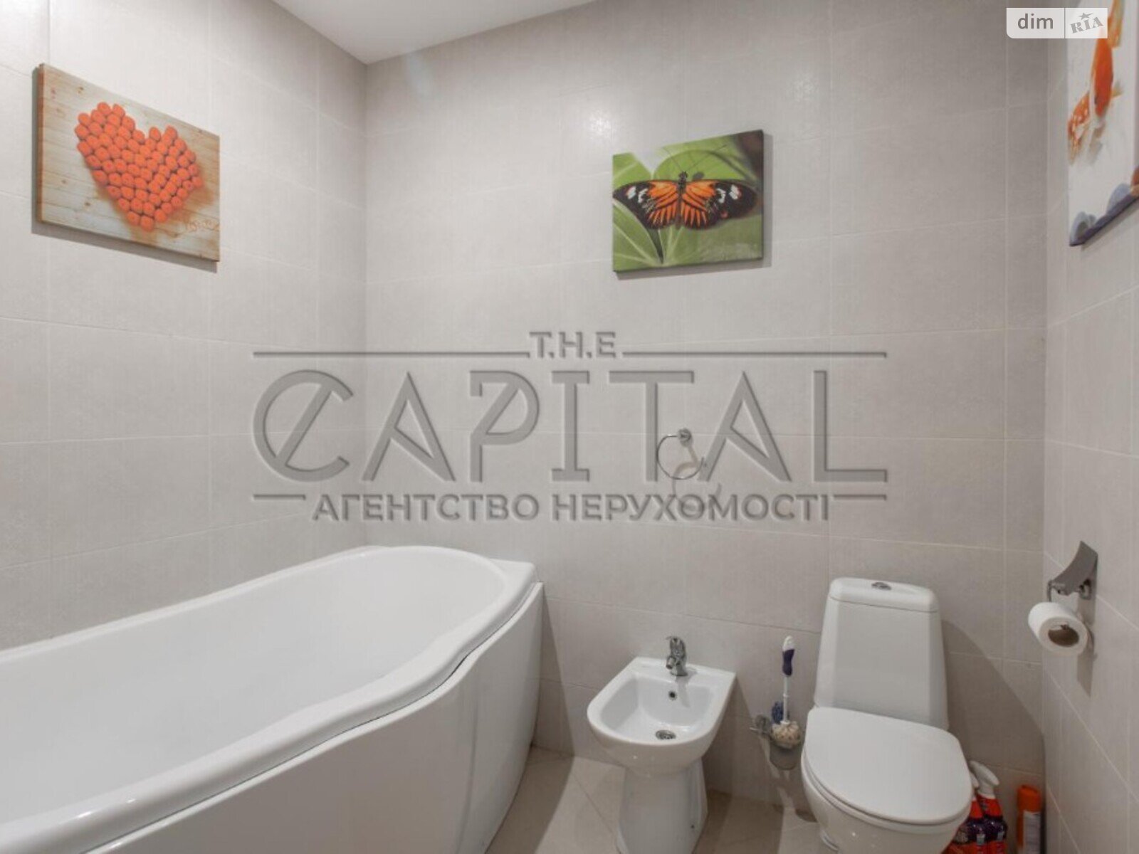 трехэтажный дом, 1700 кв. м, кирпич. Продажа в Григоровке фото 1