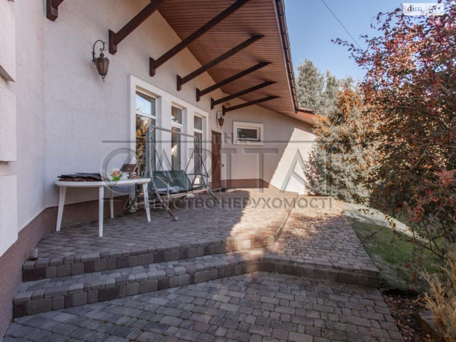 трехэтажный дом, 1700 кв. м, кирпич. Продажа в Григоровке фото 1