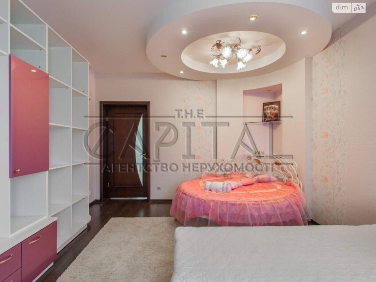 трехэтажный дом, 1700 кв. м, кирпич. Продажа в Григоровке фото 1