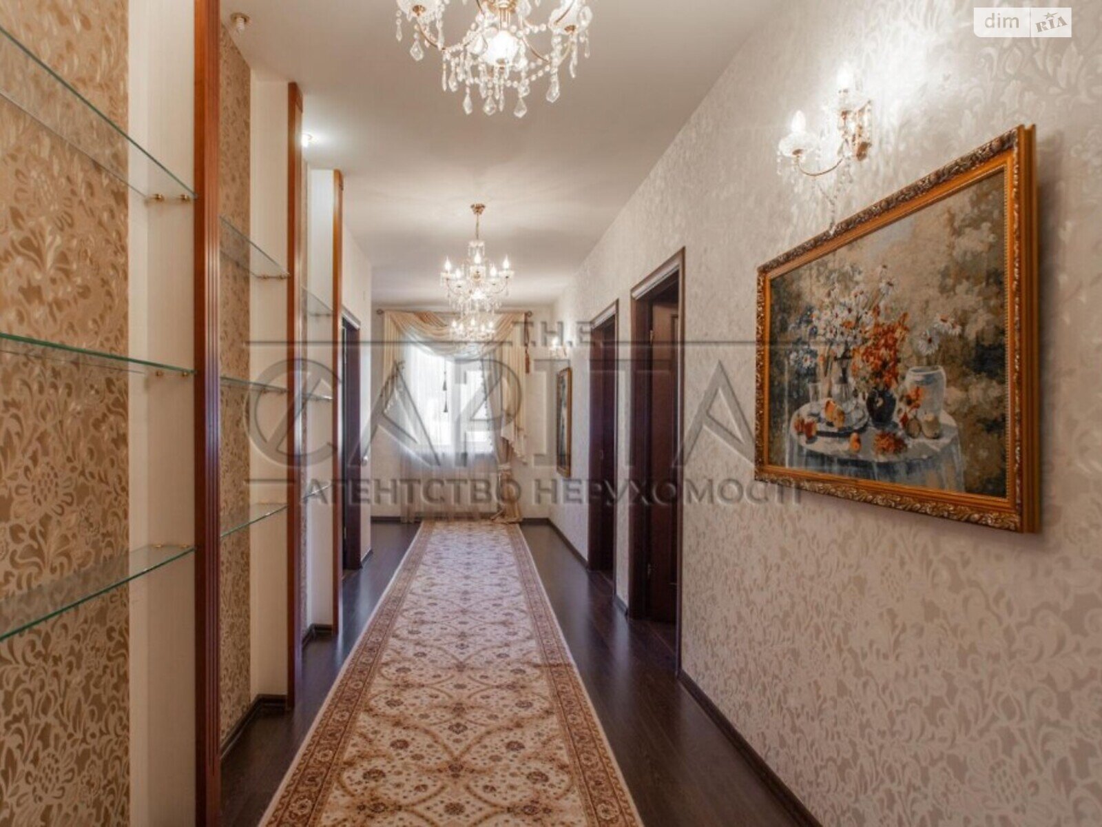 трехэтажный дом, 1700 кв. м, кирпич. Продажа в Григоровке фото 1