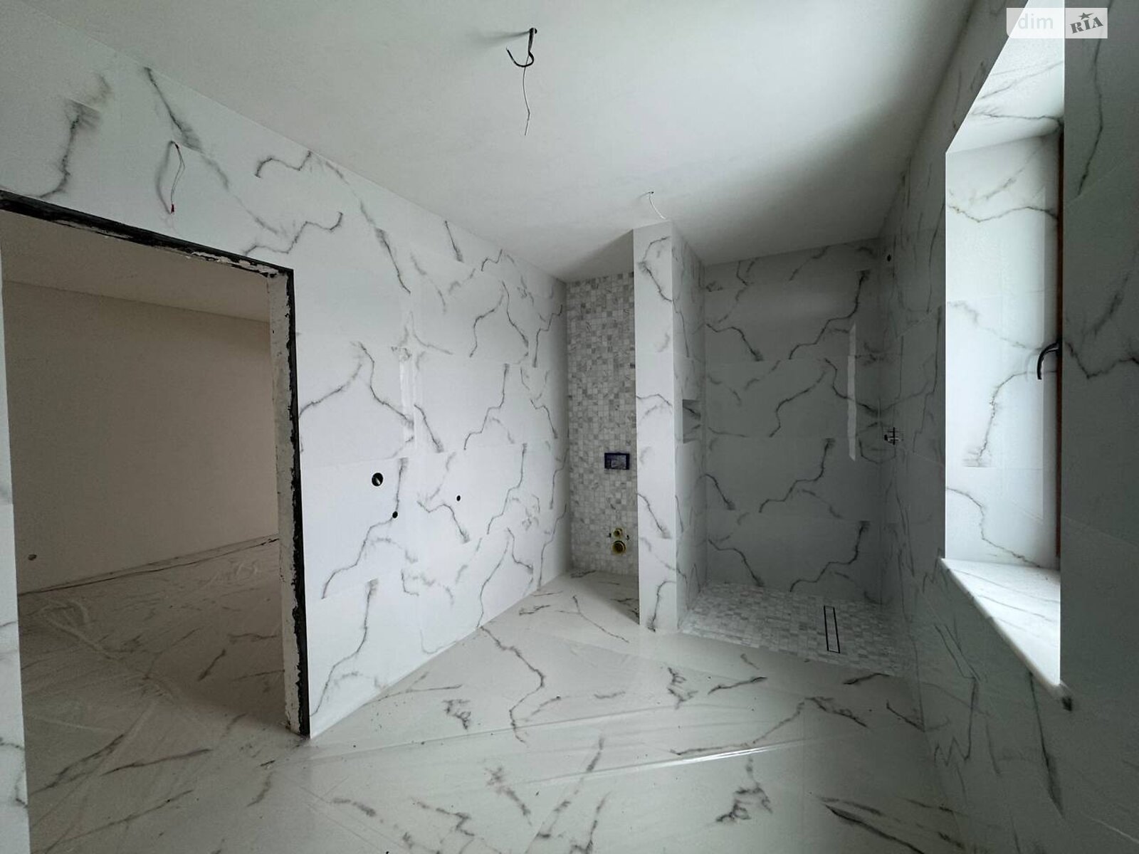 двухэтажный дом с гаражом, 228.5 кв. м, кирпич. Продажа в Грузевице фото 1